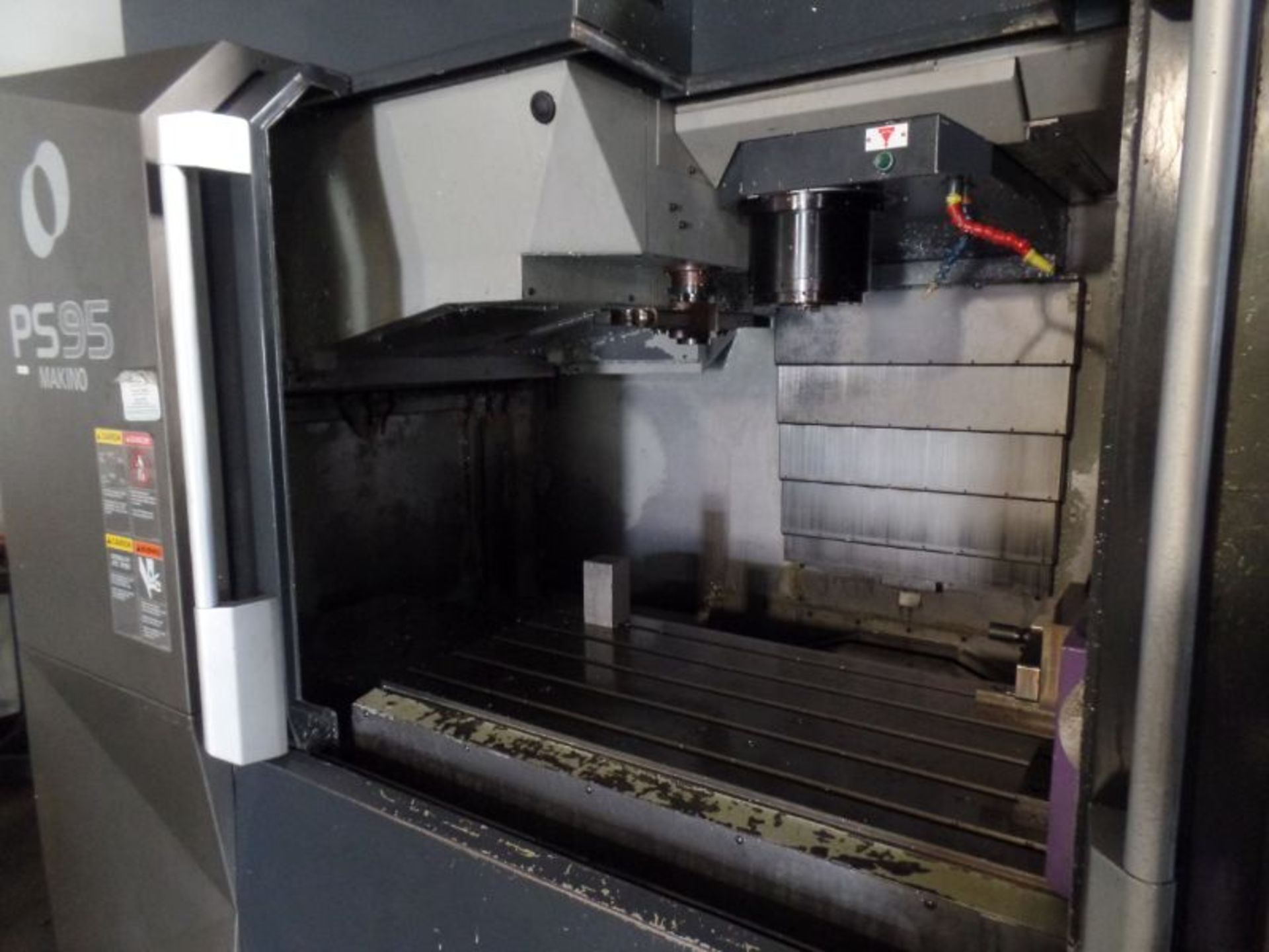 Makino PS95 4-Axis VMC, Makino/Fanuc Professional P Ctrl, 36"x20"x18" Trvls, 30 ATC, CTS, New 2010 - Image 6 of 11