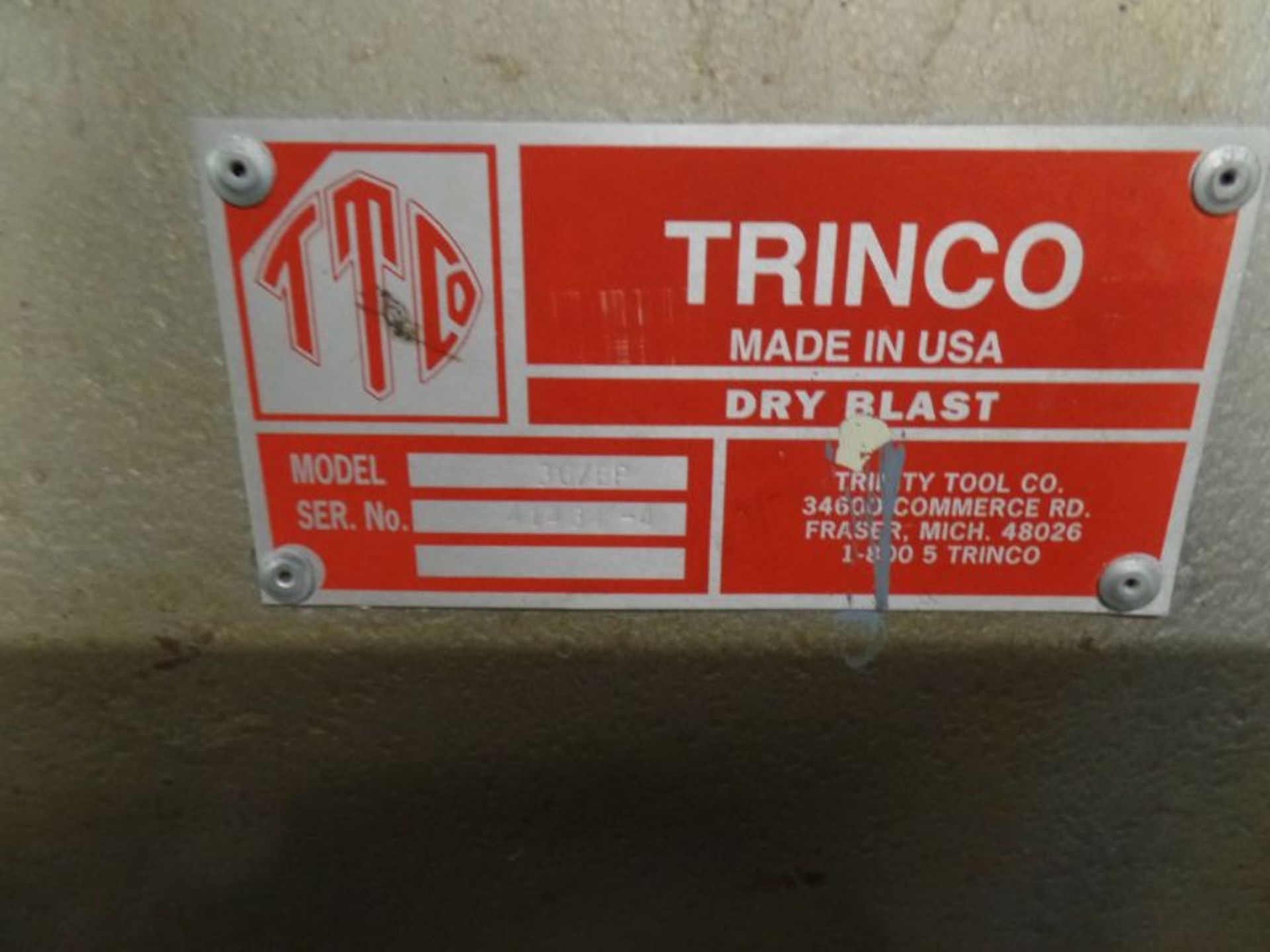 Trinco 36 B/P Abrasive Blast Cabinet with media reclamation, New mid 1990's - Image 4 of 4