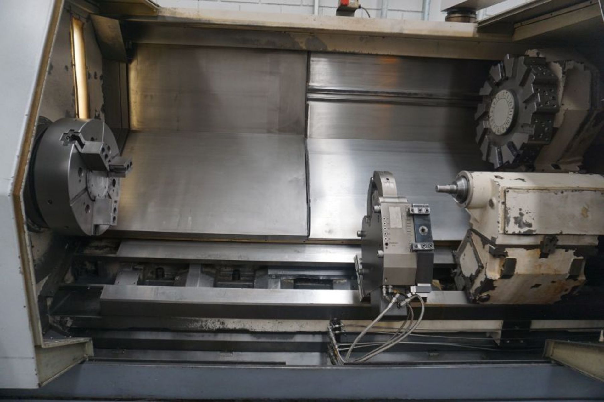 Okuma LB35II-R, OSP-P200LA-R Control, 8" Spindle Bore, Programmable 20" 3 Jaw Chuck, 120" Centers - Image 6 of 15