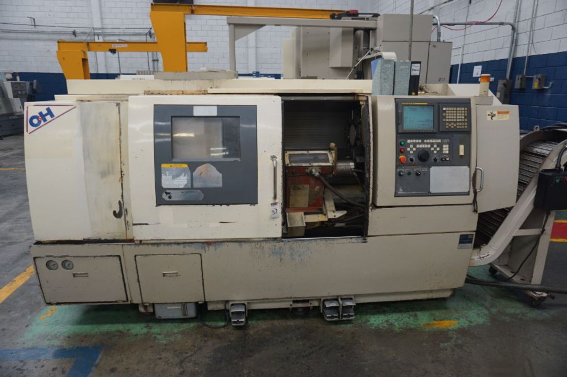 Okuma & Howa HL-35L, Fanuc 18iT, 3" Spindle Bore, 35" CC, 12" Chuck, s/n 2027, New 2002 - Image 3 of 12