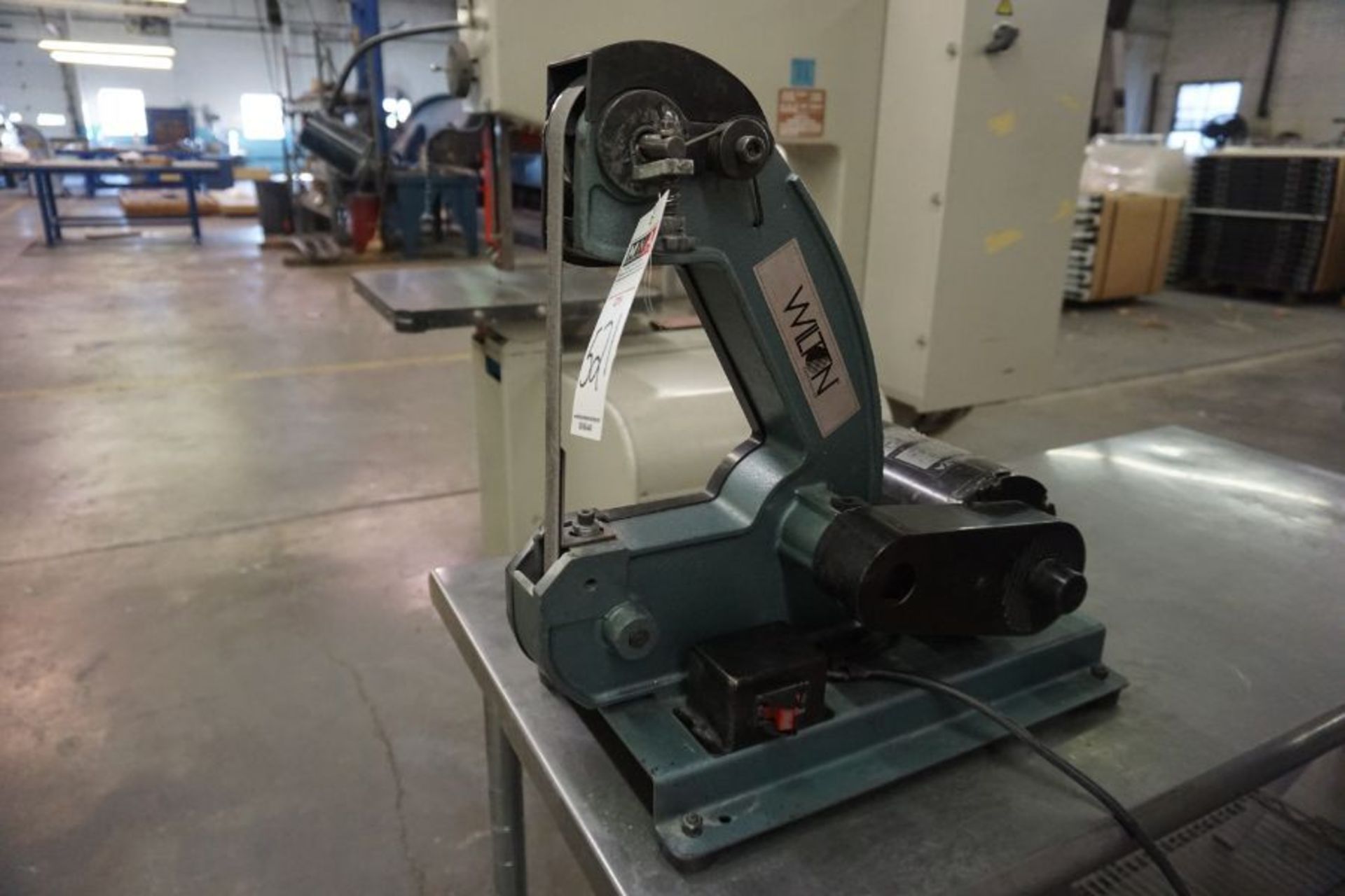 Wilton 4000 1" Belt Sander, s/n P9606 *Auctioned from Edgerton, KS* - Image 2 of 4