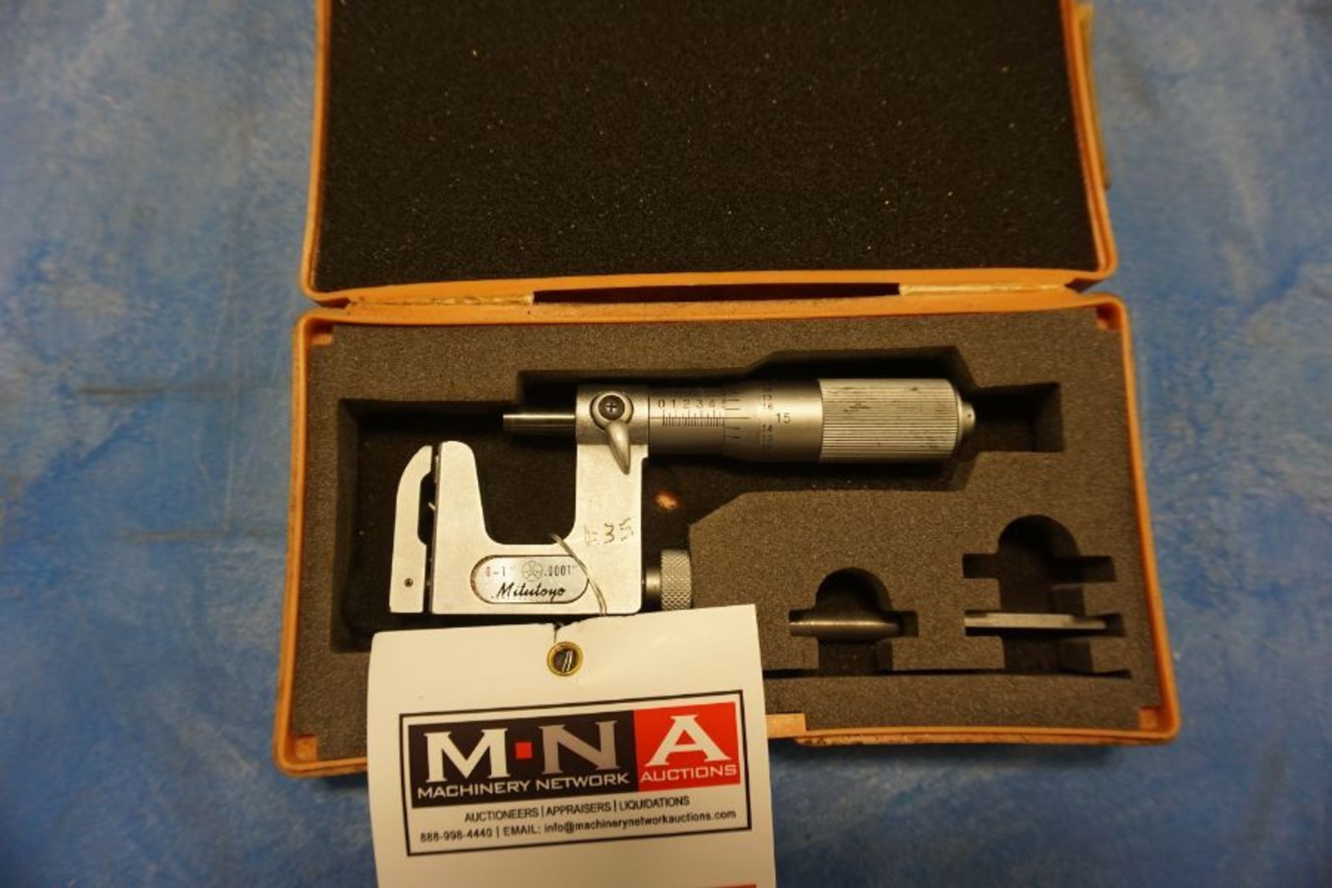 Mitutoyo 0 - 1" Multi Anvil Micrometer