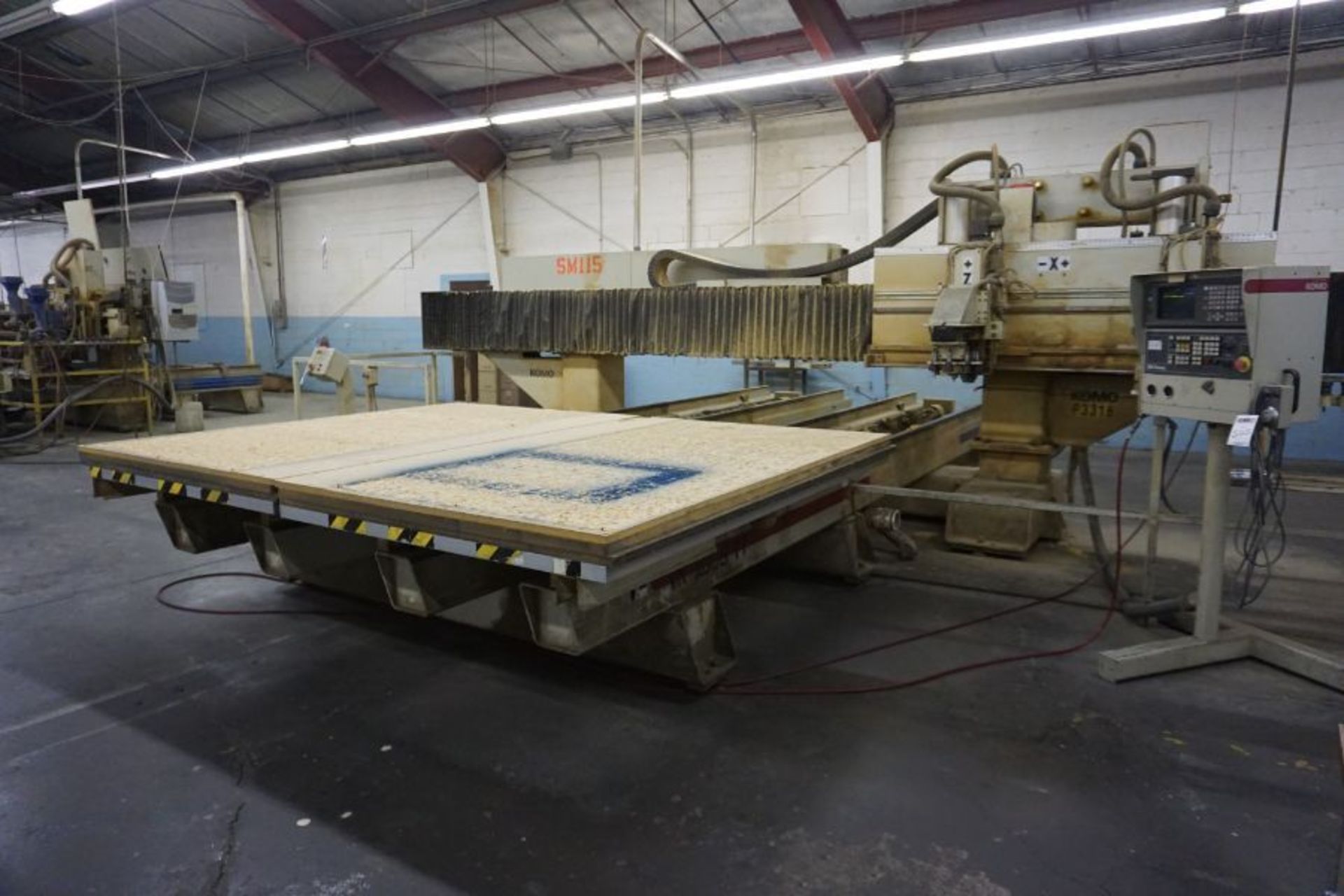 1997 Komo VR1008TT CNC Router, Fanuc 16M Control, Dual 5 x 10' Tabels,*Auctioned from Edgerton, KS* - Image 4 of 12