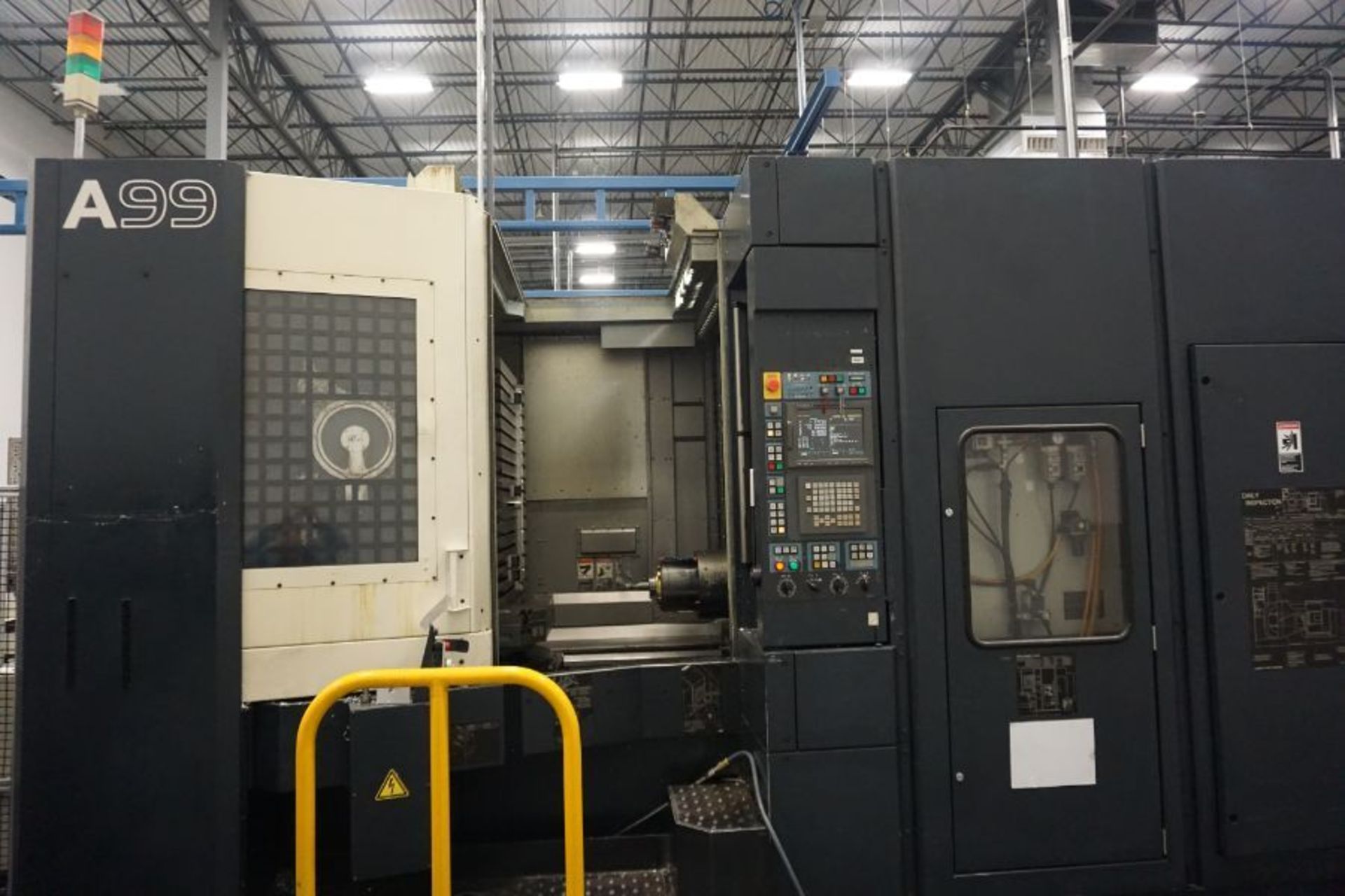 2001, Makino A99 HMC, Pro 3 Control, 25” Sq. Pallets, 90 ATC, 18000 RPM, CTS, s/n 160 - Image 3 of 9