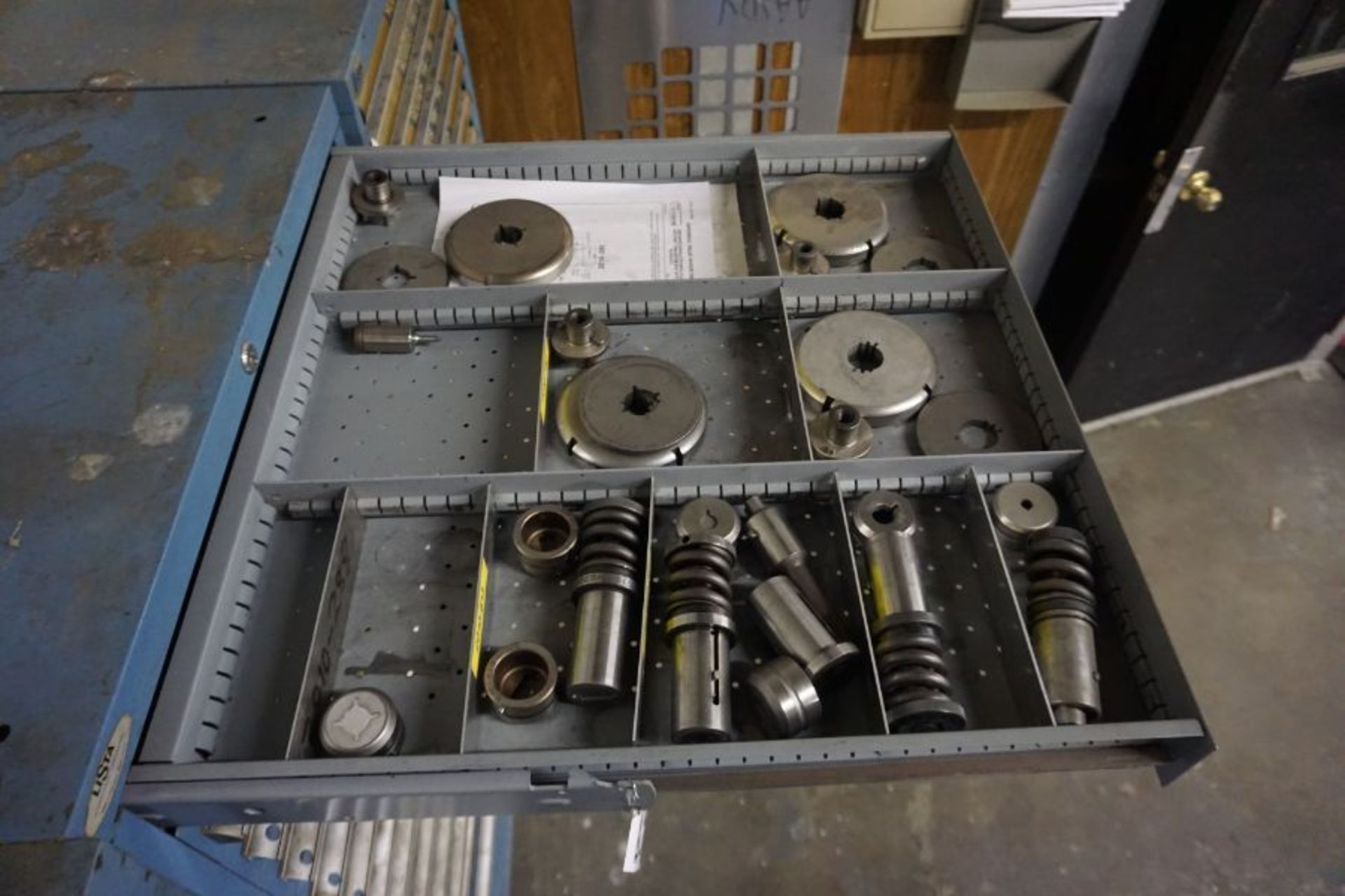 13 Drawer Lista Cabinet with Assorted Punch & Dies for FinnPower TP250 *Auctioned from Edgerton, KS* - Image 3 of 11