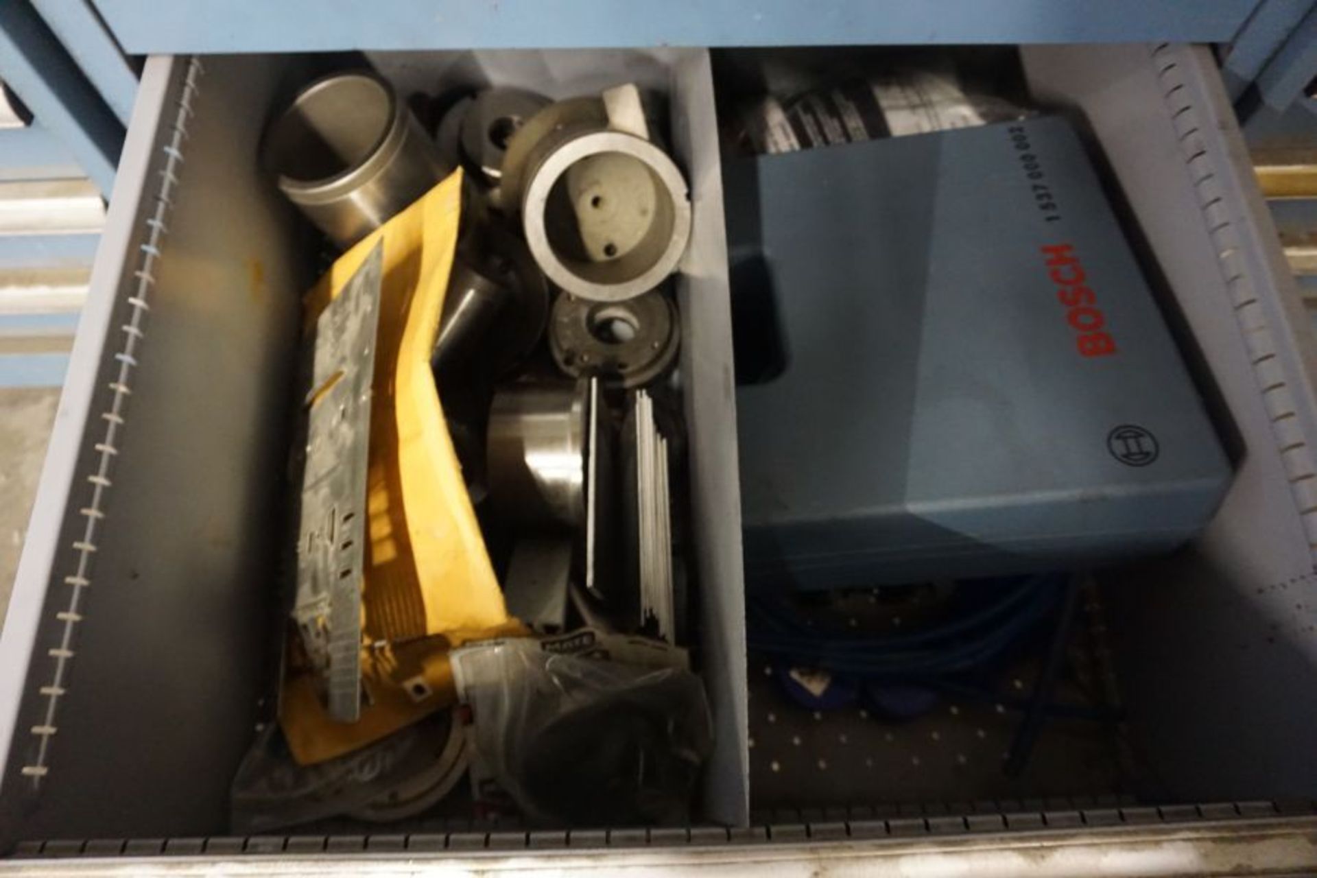 13 Drawer Lista Cabinet with Assorted Punch & Dies for FinnPower TP250 *Auctioned from Edgerton, KS* - Image 11 of 11