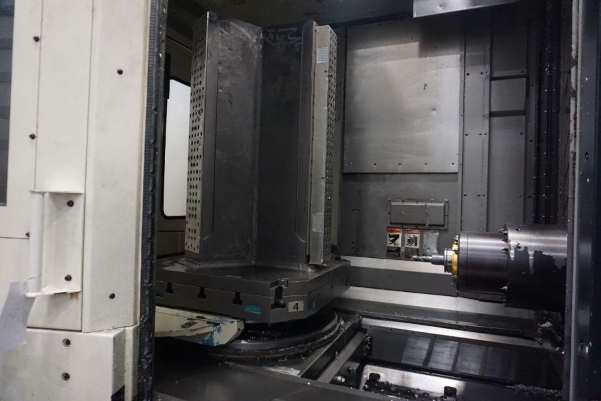 2001, Makino A99 HMC, Pro 3 Control, 25” Sq. Pallets, 90 ATC, 18000 RPM, CTS, s/n 159 - Image 7 of 12