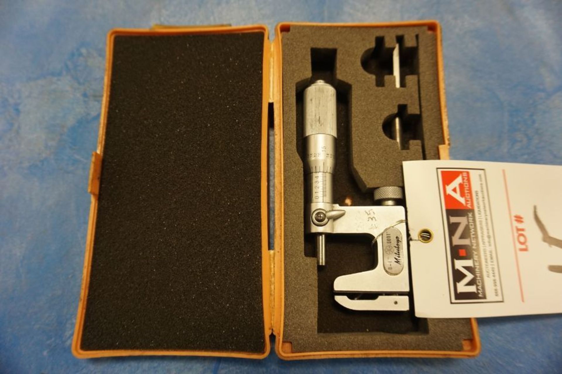 Mitutoyo 0 - 1" Multi Anvil Micrometer - Bild 2 aus 3