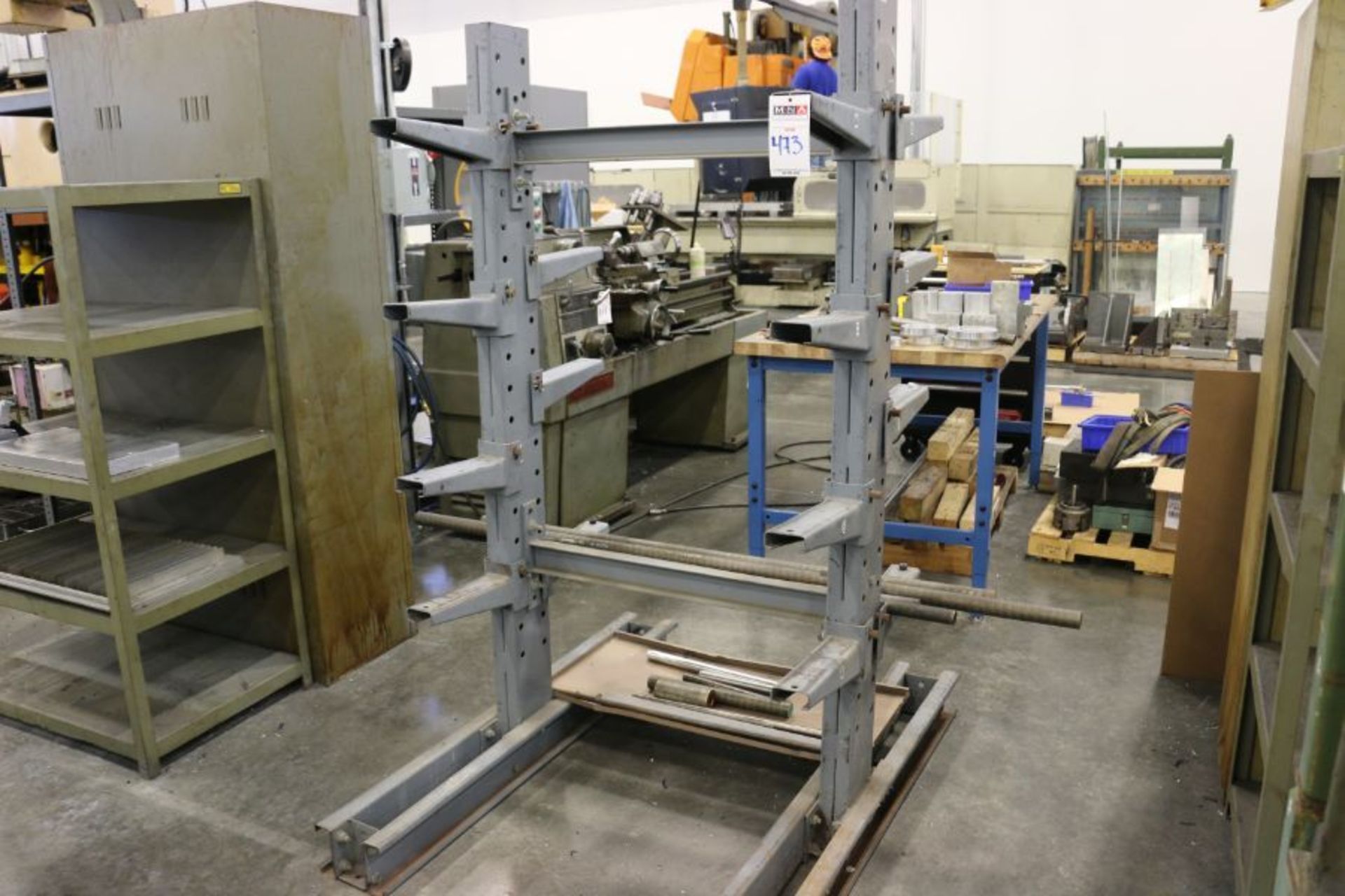 Double Sided Cantilever Rack *No Material* - Bild 4 aus 4