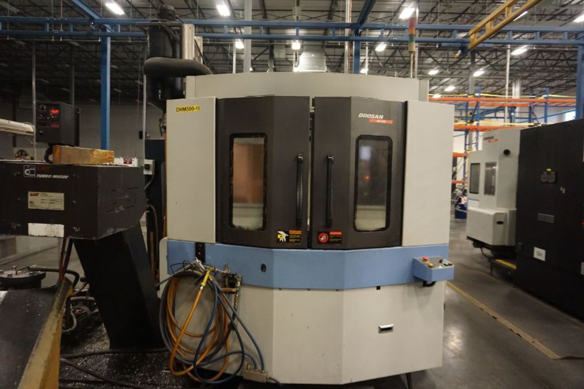 Doosan HM-500, Fanuc 18iMB, (2) 19.7” Pallets, B-Axis, 6k RPM, CT50, 60 ATC, CTS, Probe, s/n New - Image 12 of 17