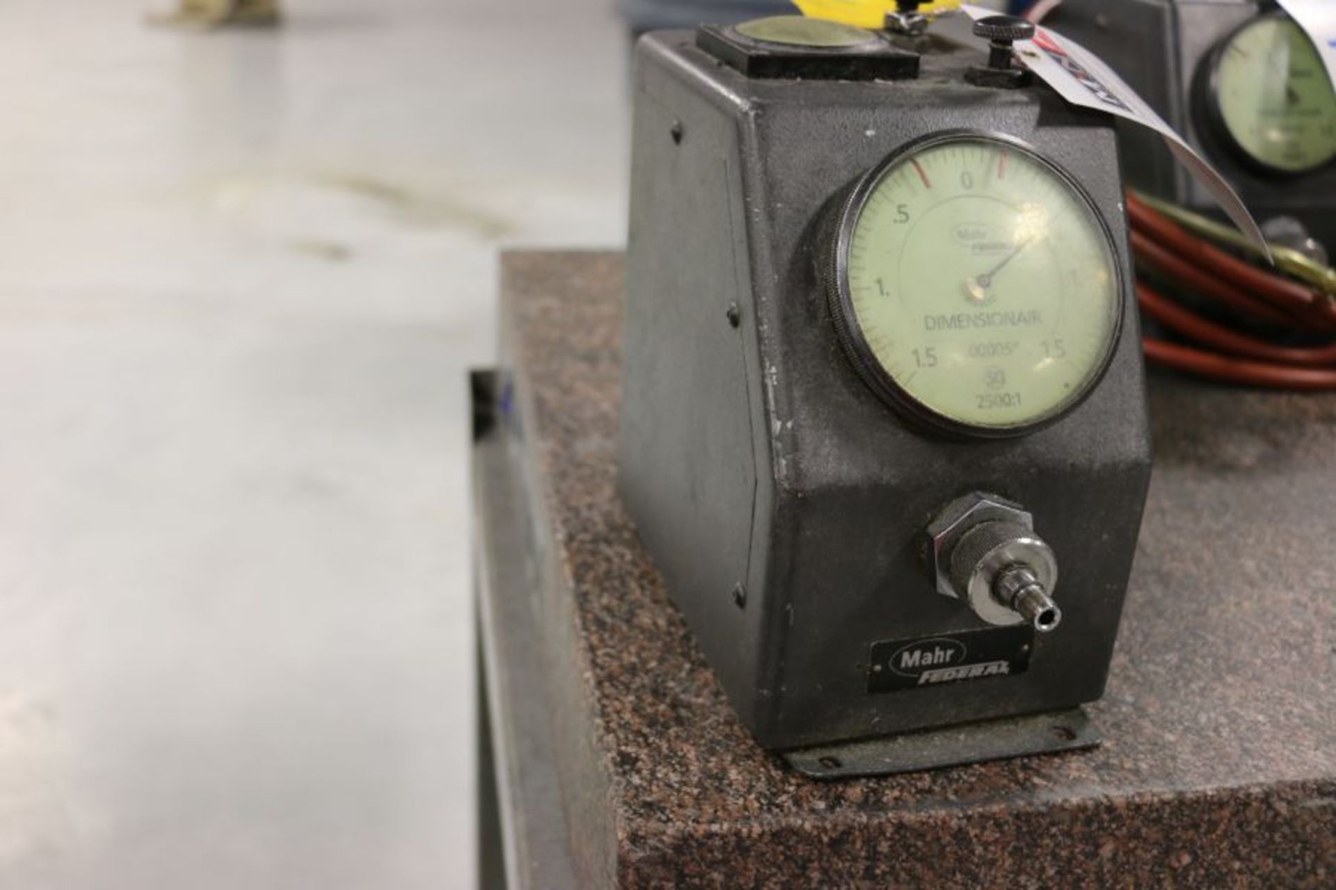 Mahr Federal Dimensionair 2500:1 .00005" Air Gage - Image 4 of 6