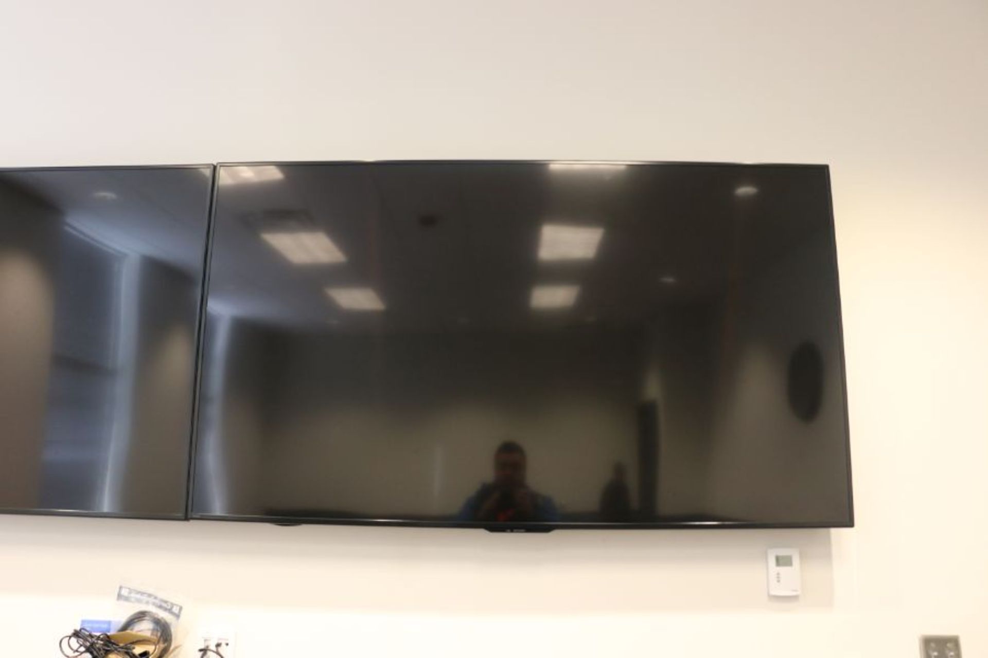 2 Sharp Televisions with Lifesize System - Image 3 of 4