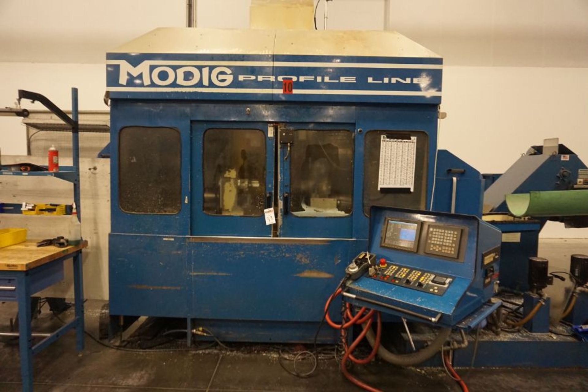 Modig MD7200, Fanuc 16M, 20K RPM, 24 ATC, CT40, s/n 960369, New 1997