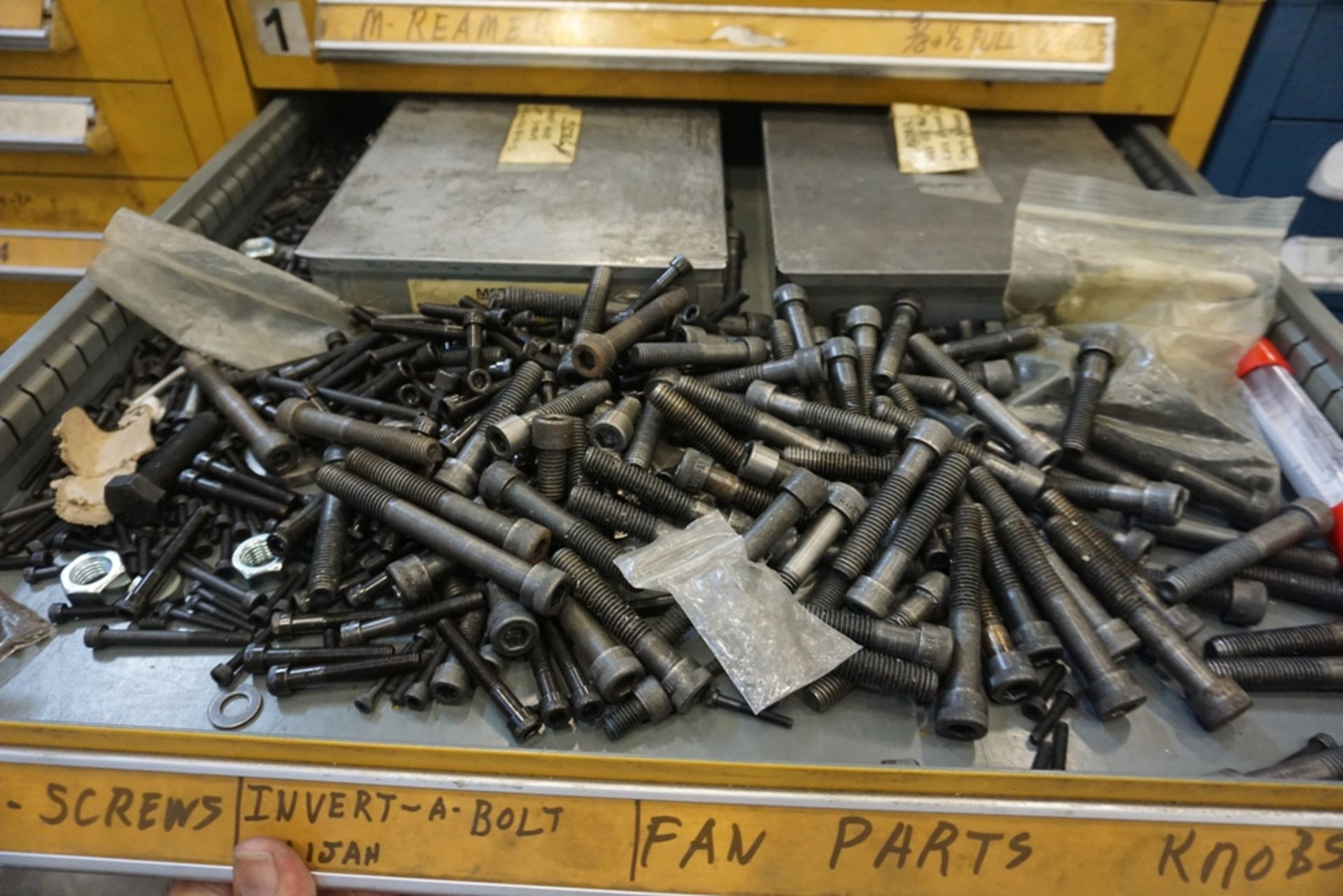 Stanley Vidmar 9 Drawer Cabinet with Content, Assorted Hardware, Reamers, Pins, and O Rings - Image 3 of 8