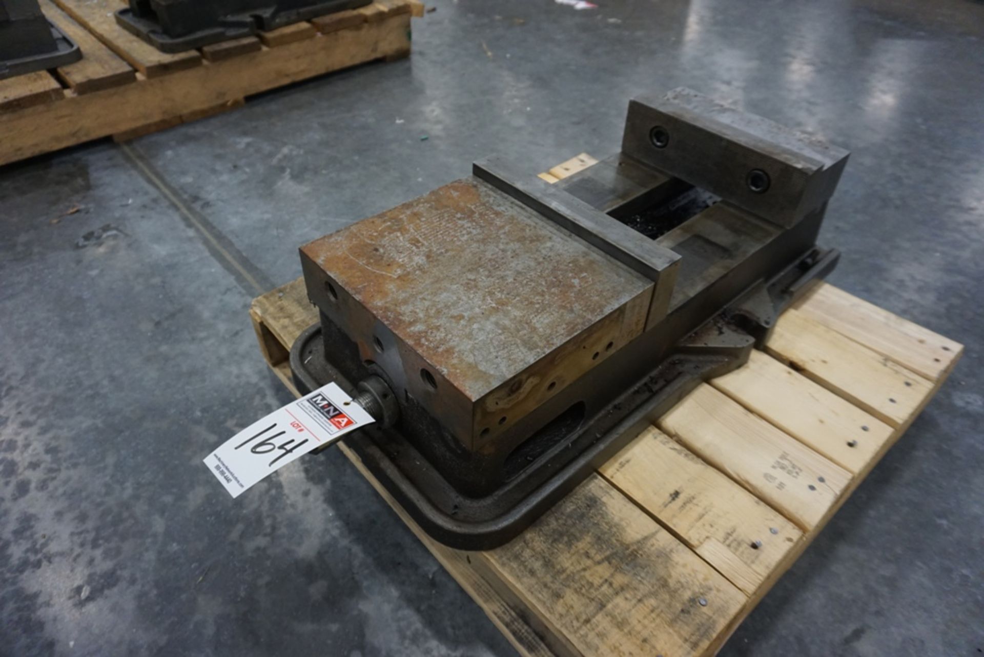 Wilson 10" Mill Vise - Image 3 of 3