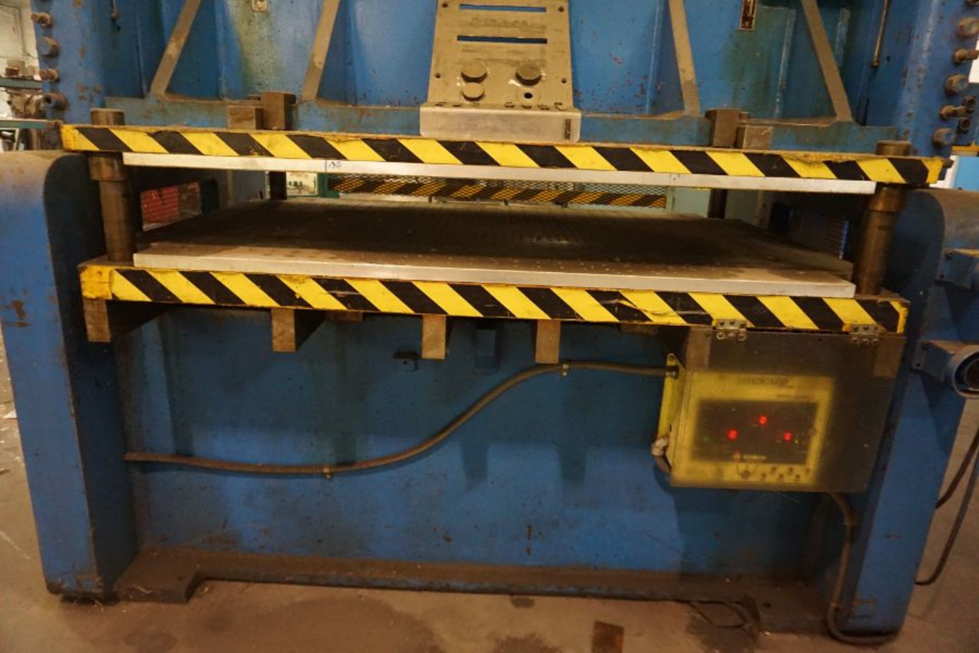 Cyril Bath PT-6-150 150 Ton Air Clutch Press Brake, 63" x 48" Bed, s/n 5629 *Located in - Image 6 of 8