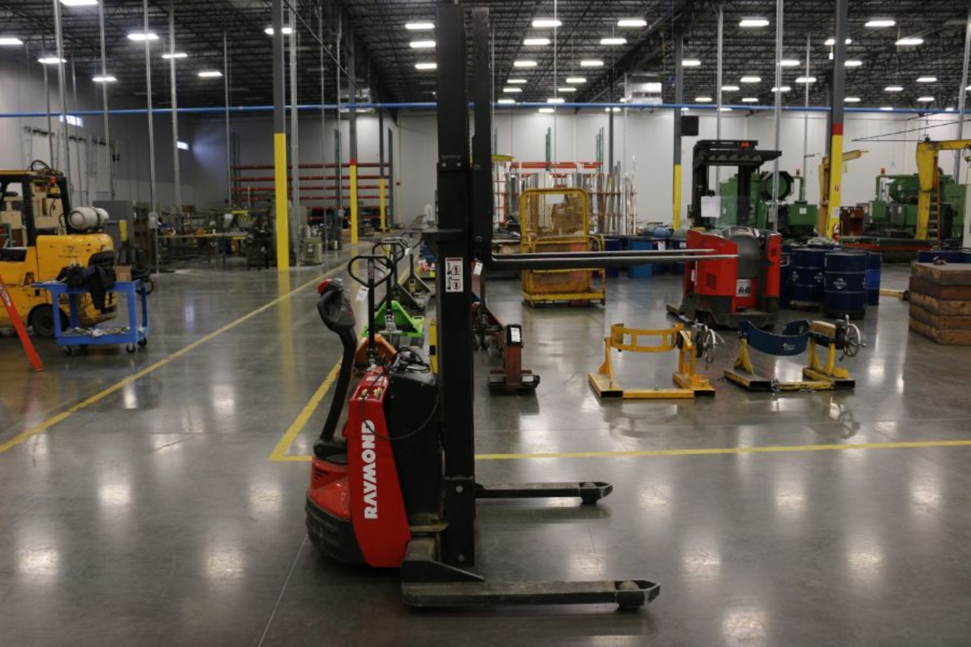 Raymond RAS25 2500 Lbs. Cap. Walk Behind Electric Pallet Jack, s/n RAS-12-04984 - Image 2 of 5