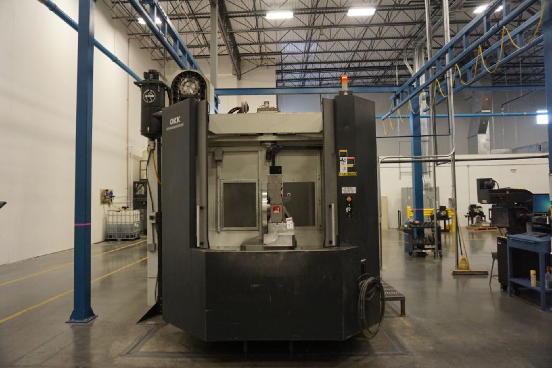 OKK HM800 5-Axis, Fanuc 31i Model A5, (2) 32” Pallets, 12k RPM, CT50, 60 ATC, New 2011 with 12" - Image 3 of 17