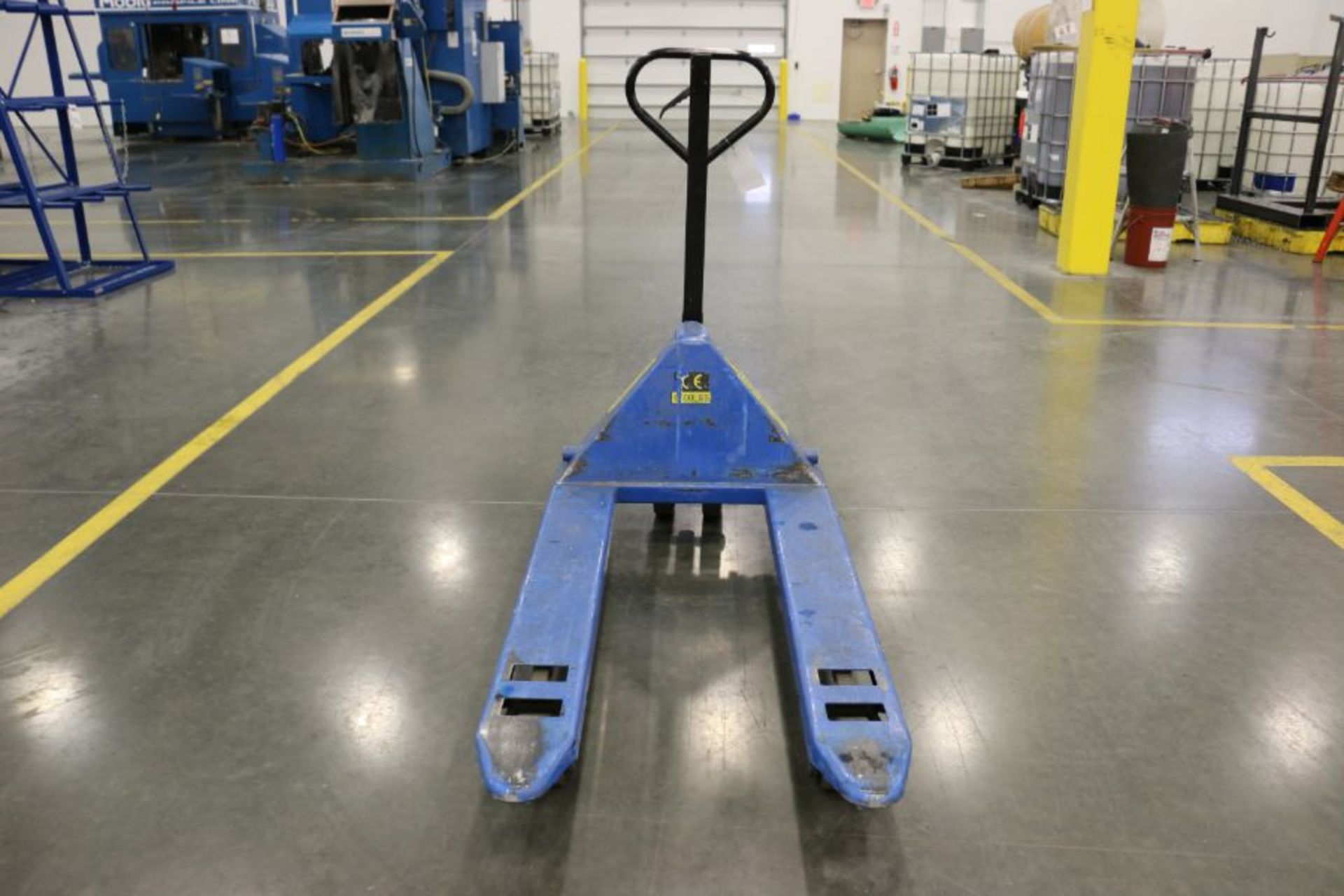 6600 Lbs. Cap. Pallet Jack - Image 3 of 4