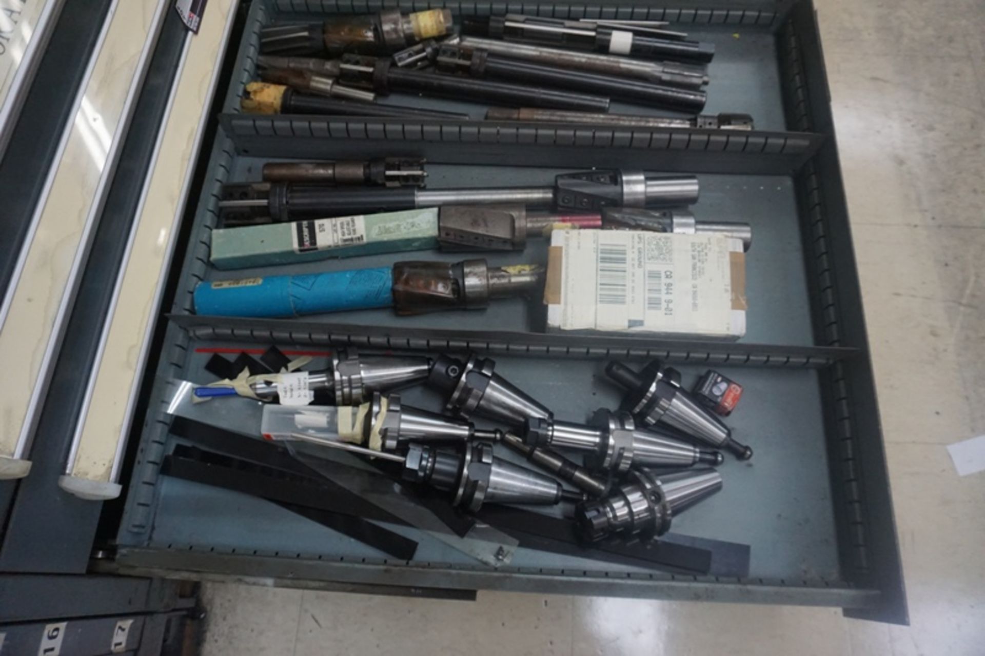 Drawer with Assorted 40 Taper Holders and Adjustable Reamers - Image 6 of 6