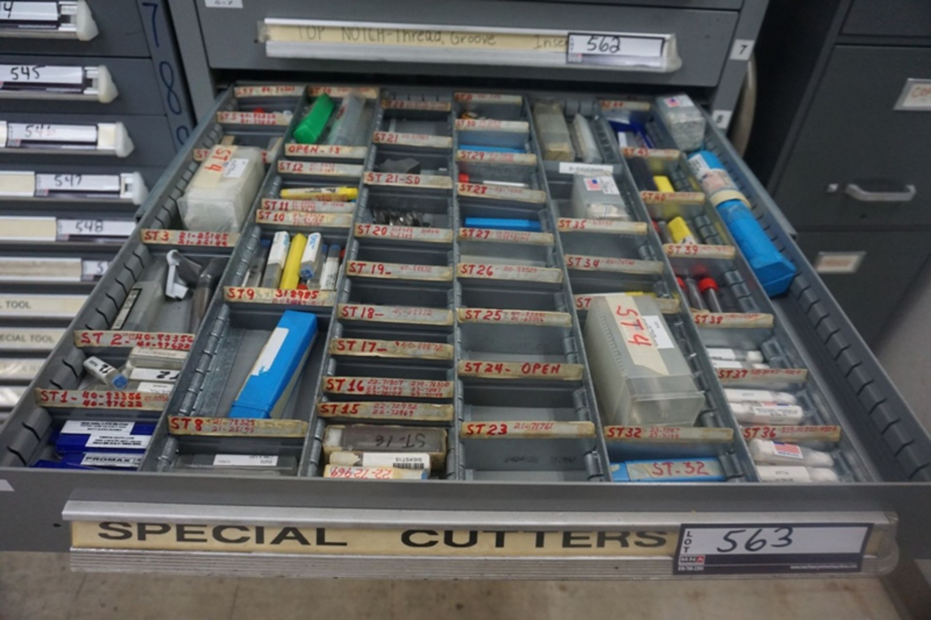 Drawer with Assorted Endmills - Image 4 of 5