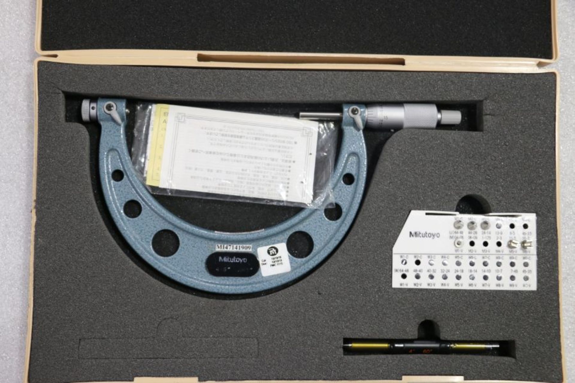 Mitutoyo 4" - 5" Pitch Micrometer
