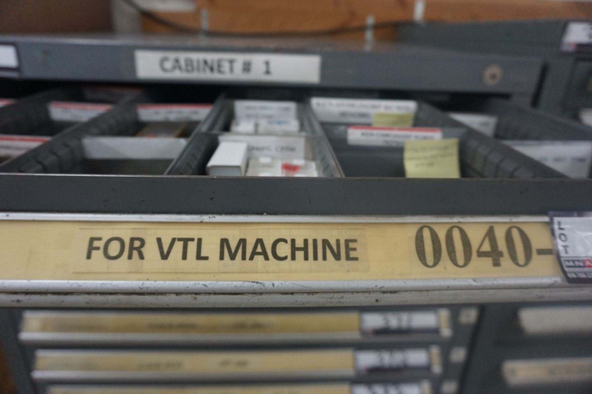 Drawer with Assorted Carbide Inserts - Image 4 of 4