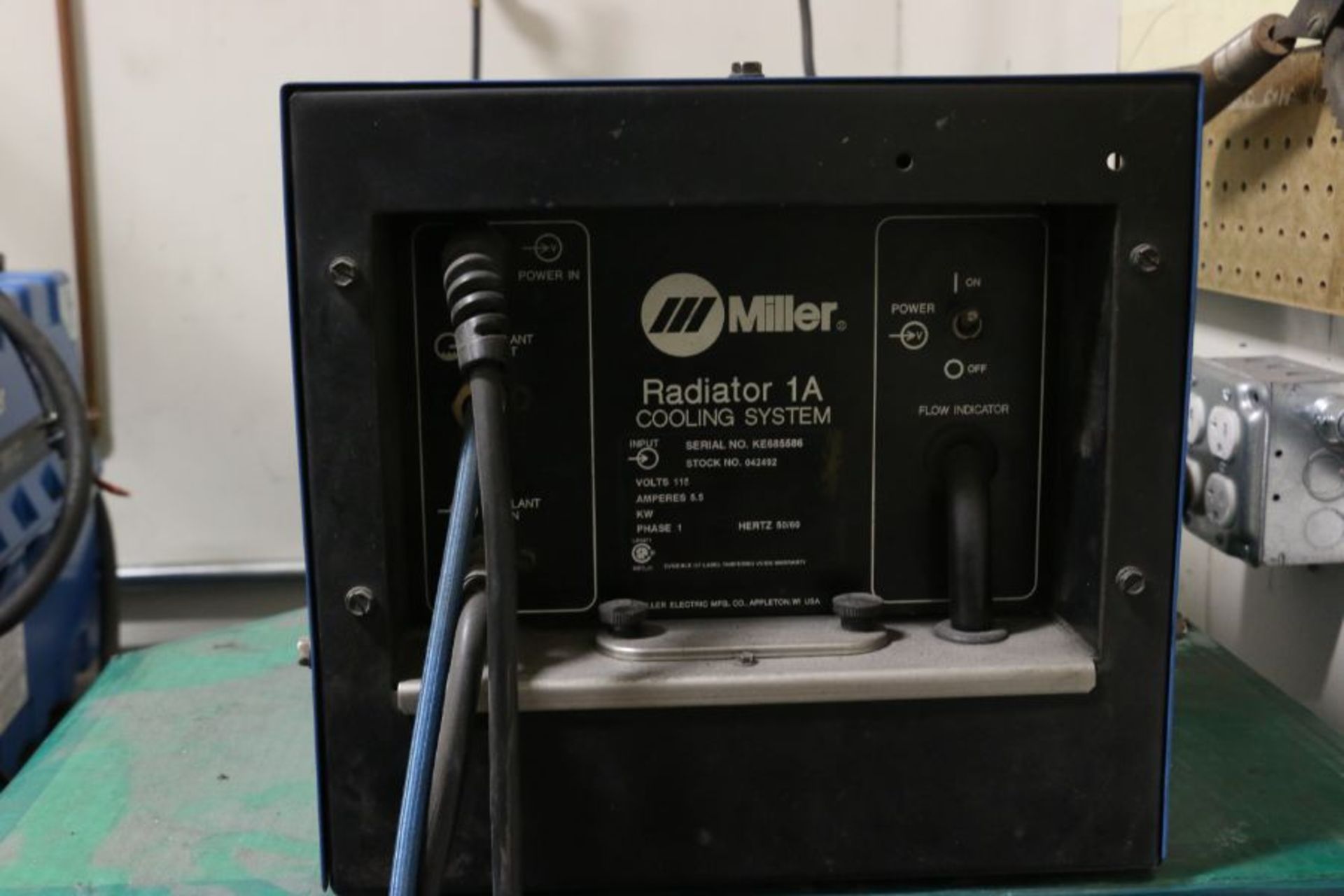 Miller Syncrowace 351 Welder with Miller Radiator 1A Cooling System, s/n KE685586 - Image 4 of 5