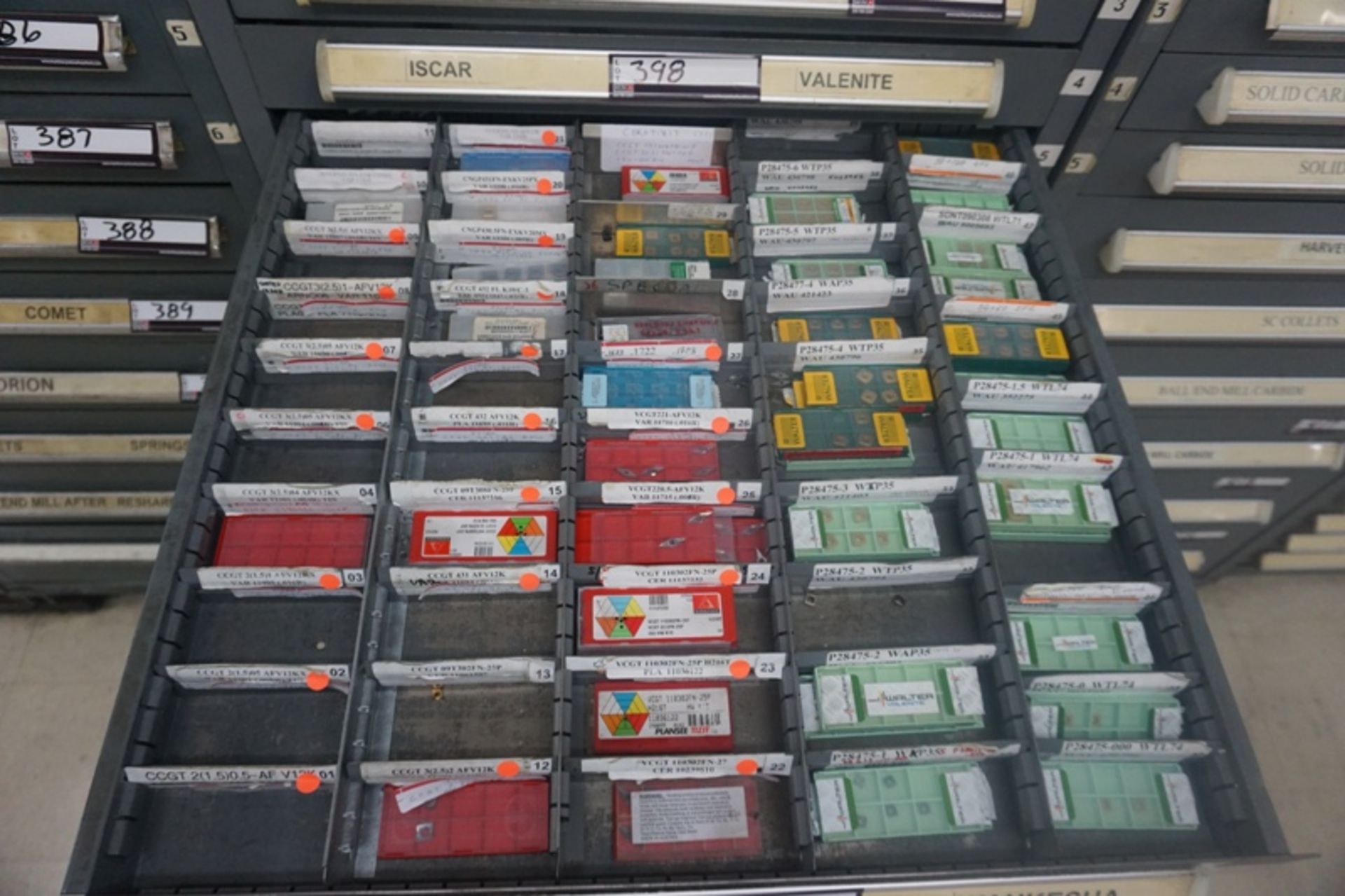 Drawer with Assorted Carbide Inserts - Image 7 of 7