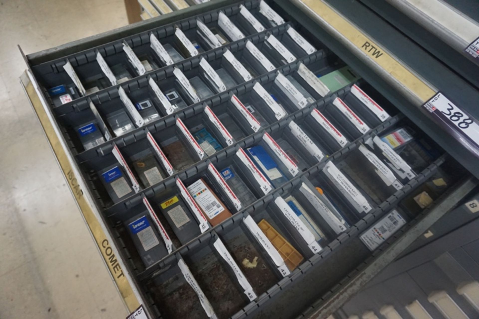 Drawer with Assorted Carbide Inserts - Image 3 of 6