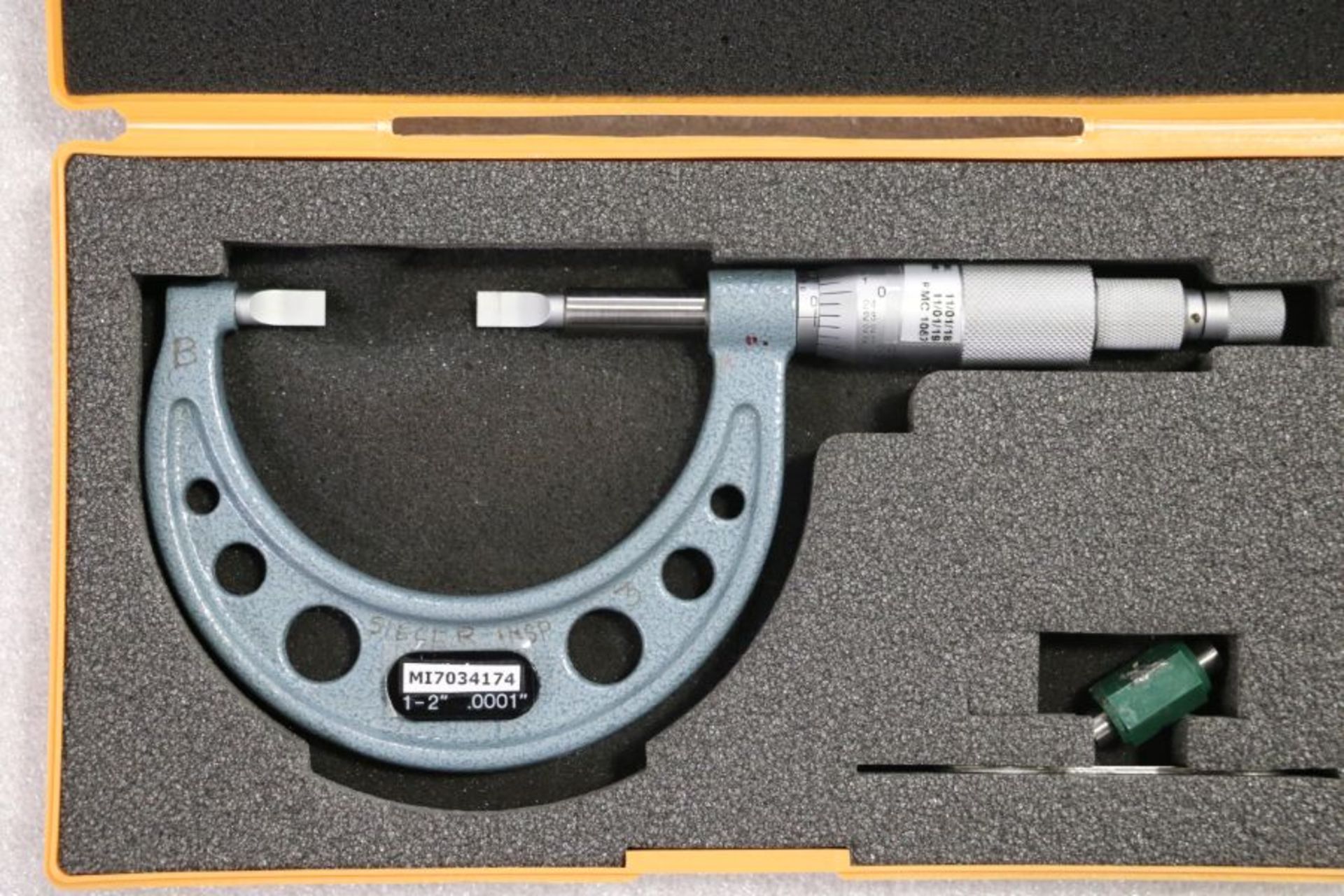 Mitutoyo 1" - 2" Blade Micrometer