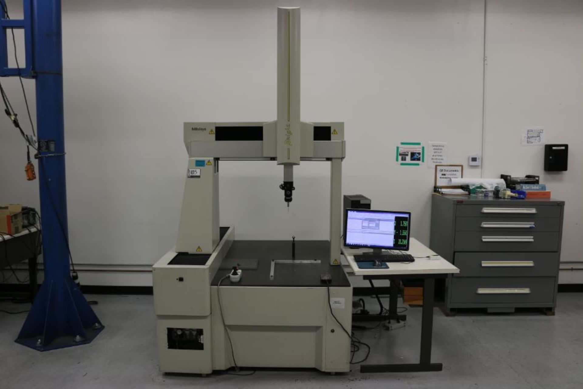 Mitutoyo Bright BRT710 Cordinate Measuring Machine, Renishaw PH9 5-Axis Probe, GEOMeasure CNC V2.