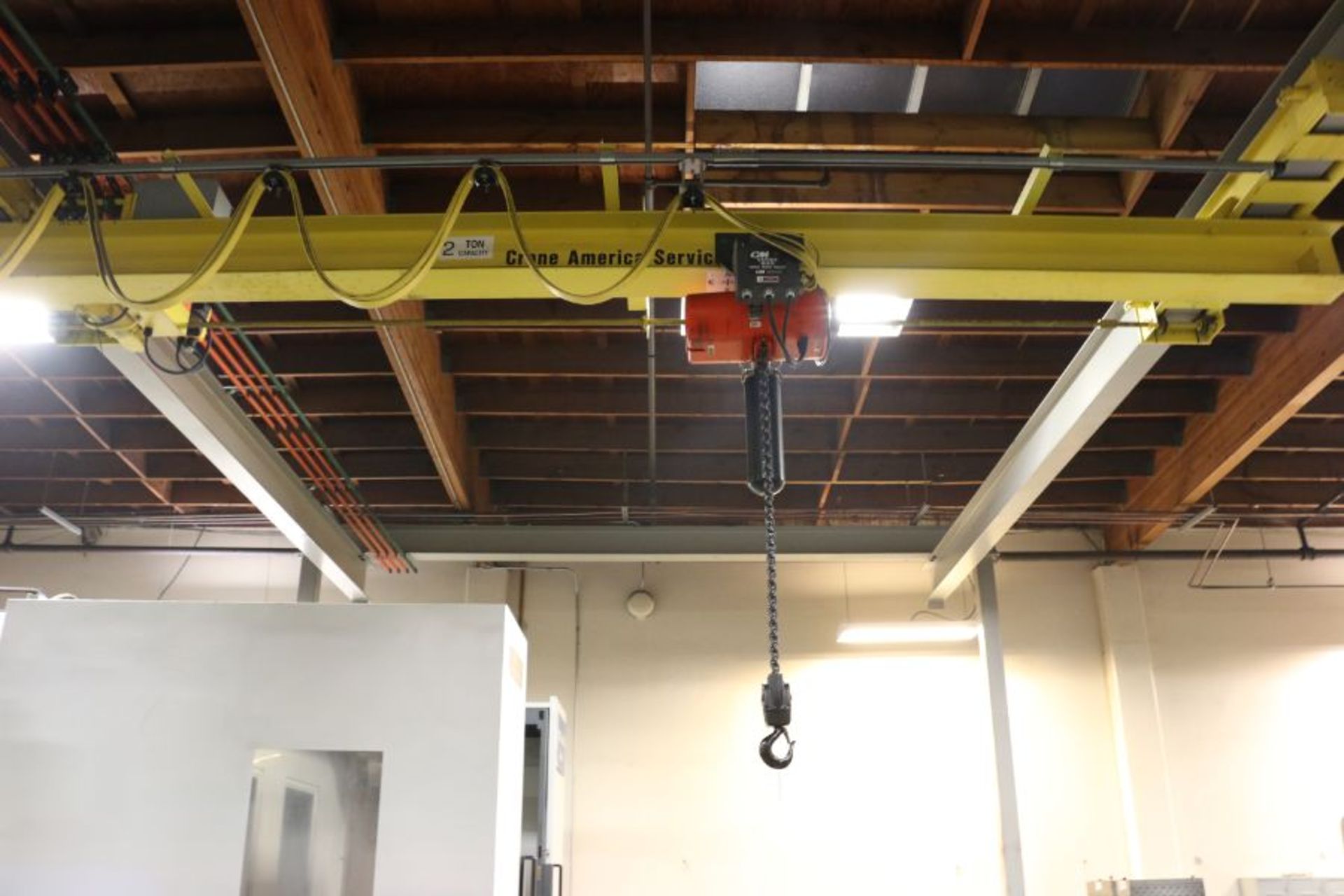 21' x 21' x 16' 2 Ton Self Standing Crane 20' Span with CM Lodestar 2 Ton Hoist - Image 2 of 6