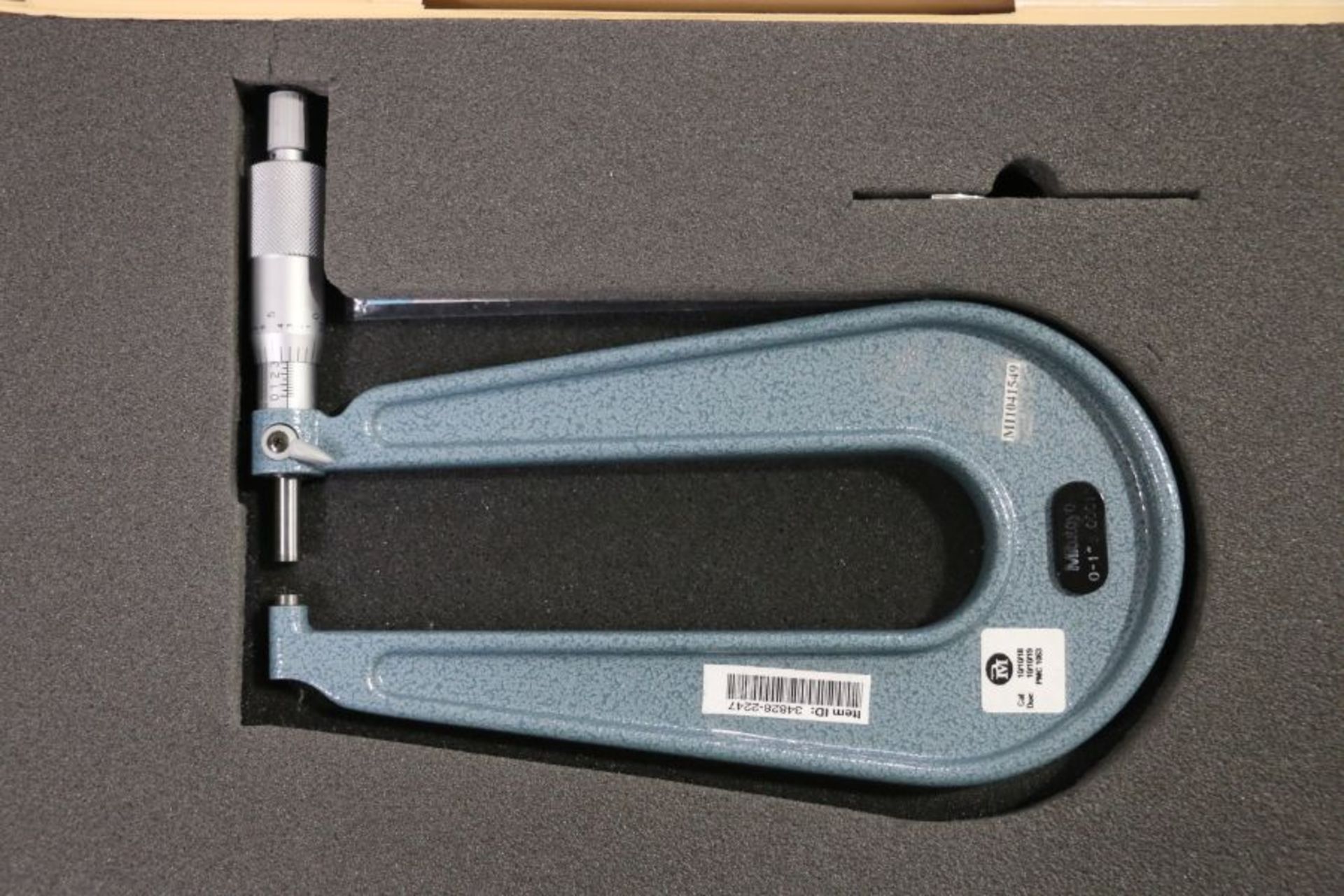 Mitutoyo 0" - 1" Deep Throat Micrometer