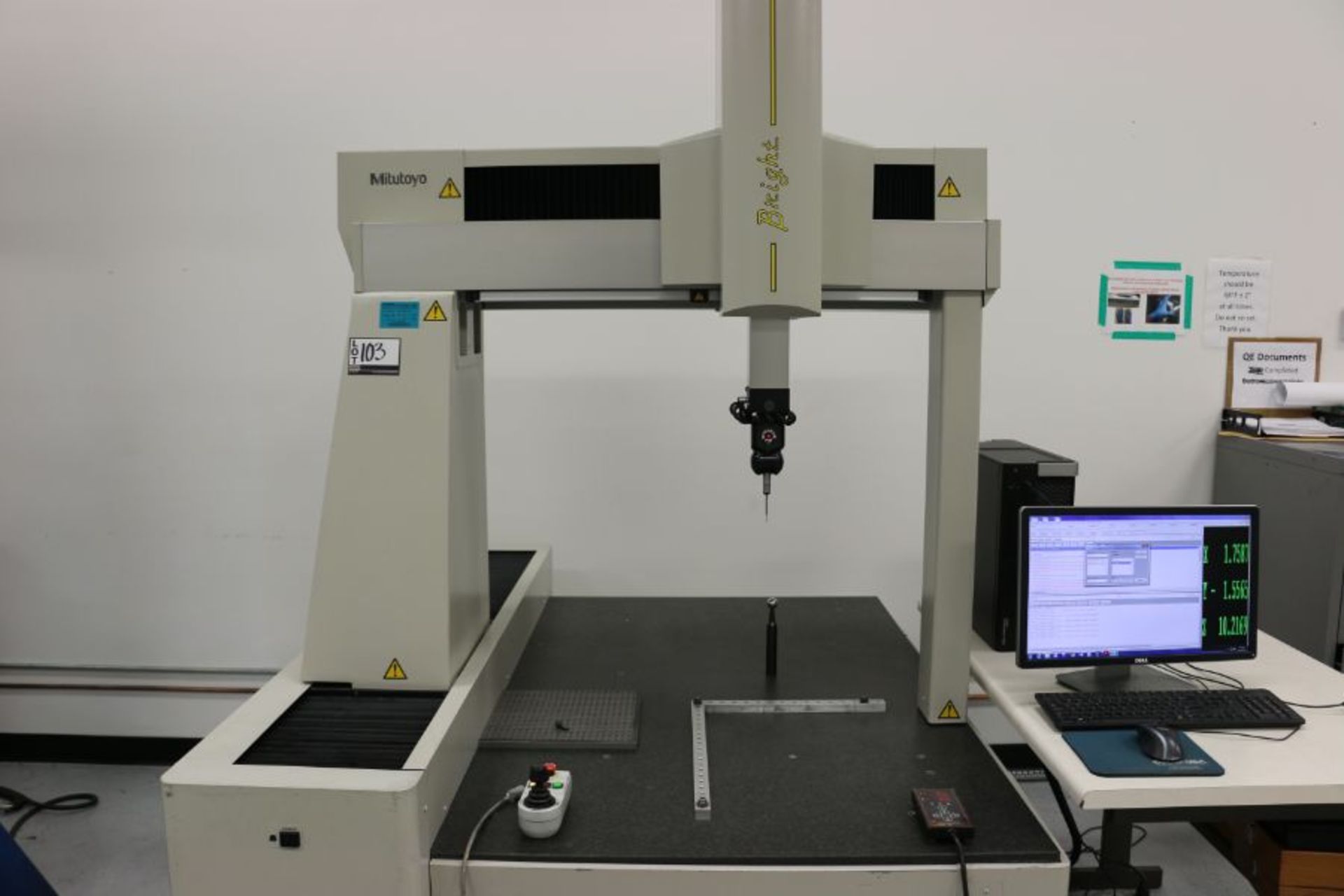 Mitutoyo Bright BRT710 Cordinate Measuring Machine, Renishaw PH9 5-Axis Probe, GEOMeasure CNC V2. - Image 5 of 12