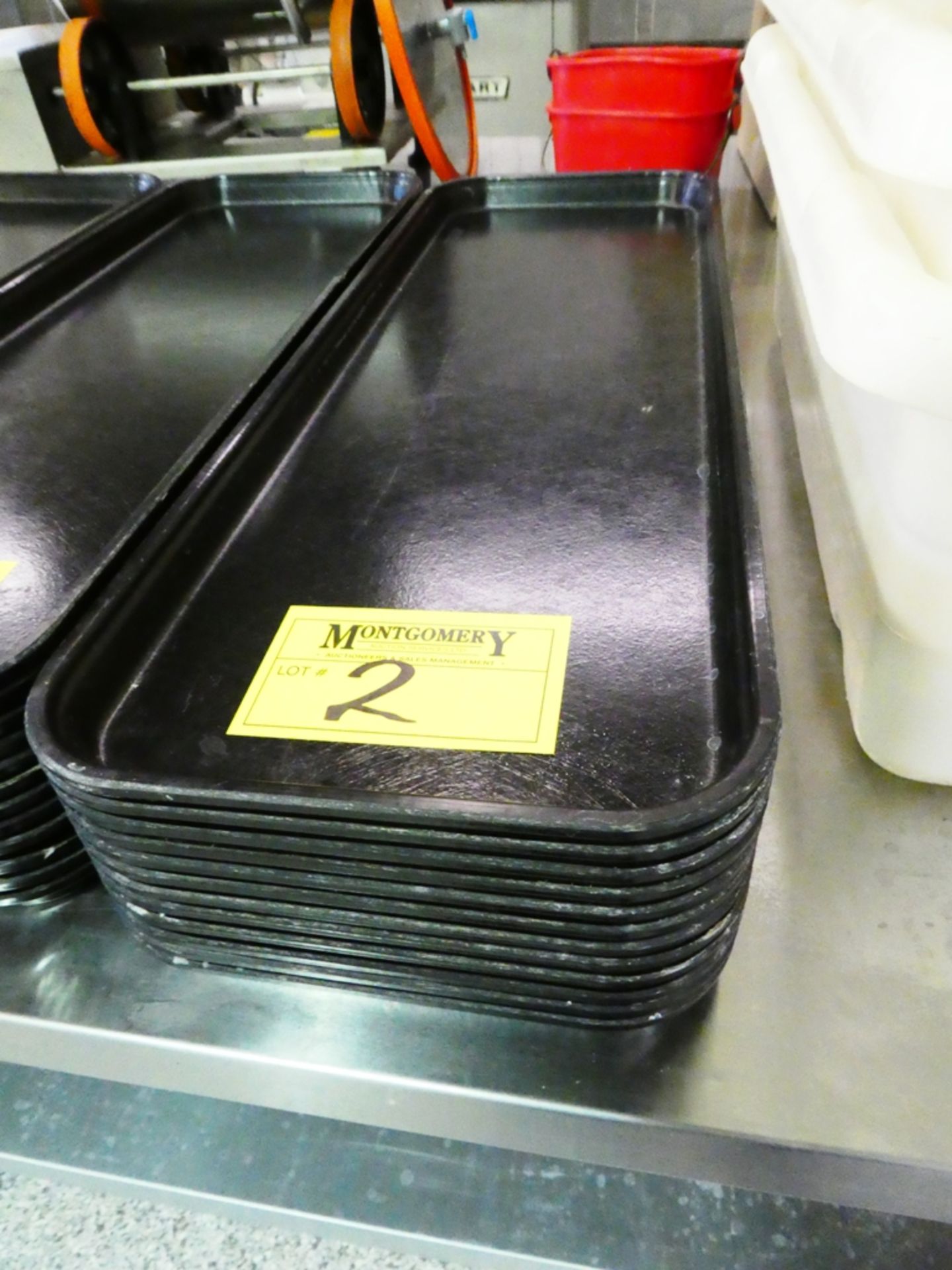 L/O 12 CARLISLE 269 24"X8" DELI TRAYS