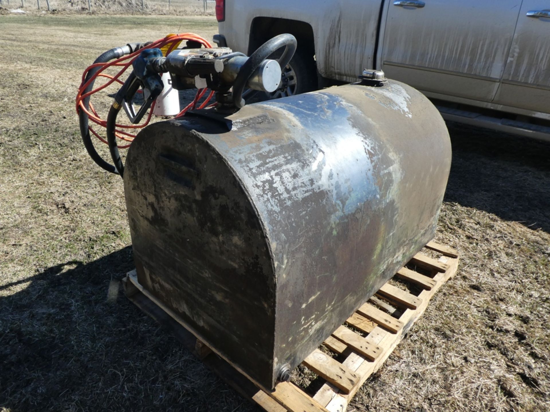 FUEL SLIP TANK W/ 12V TRANSFER PUMP