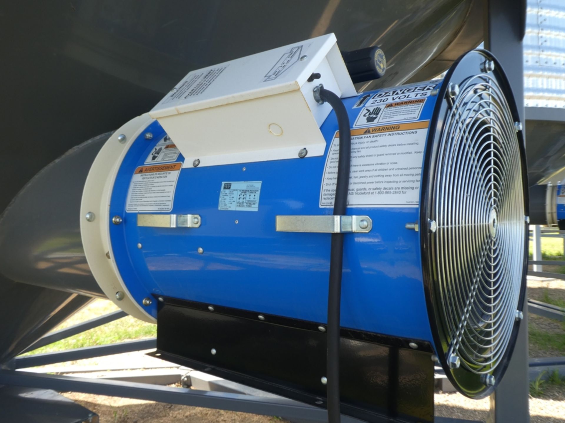 GRAIN GUARD GG1-80311 INLINE AERATION FAN 3 HP 1 PH 208/230V S/N 20151LW1983LOCATED 1/2 - Image 2 of 3