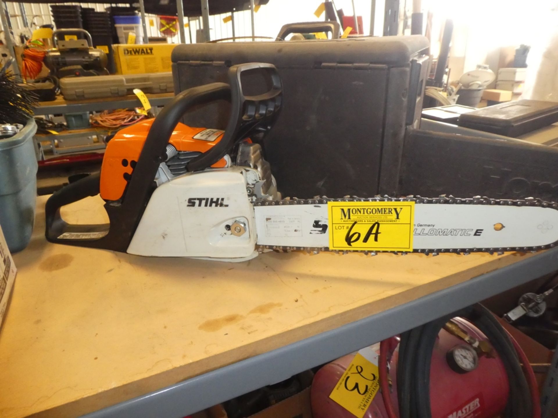 STIHL MS211C 16" CHAINSAW S/N 284871899