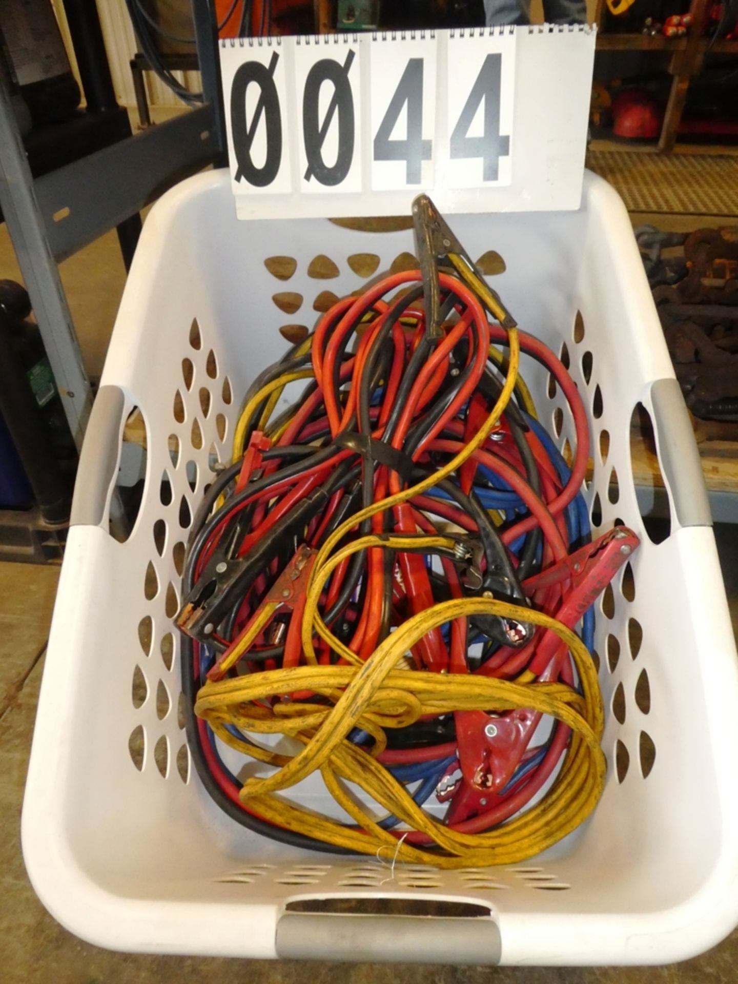 L/O ASSORTED HD BOOSTER CABLES