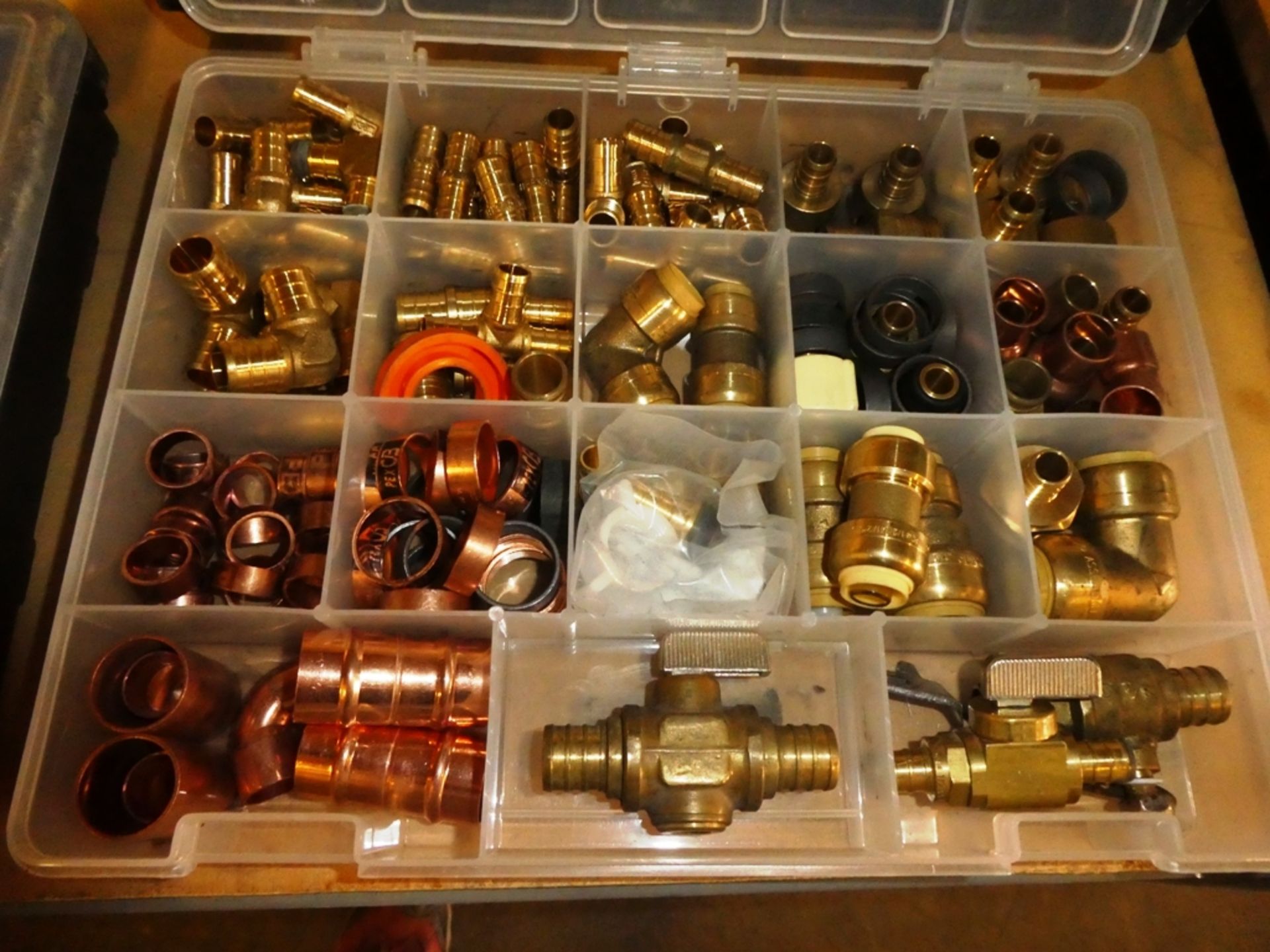 ASSORTED TRAY OF PEX & COPPER WATER PIPE FITTINGS - Image 2 of 2