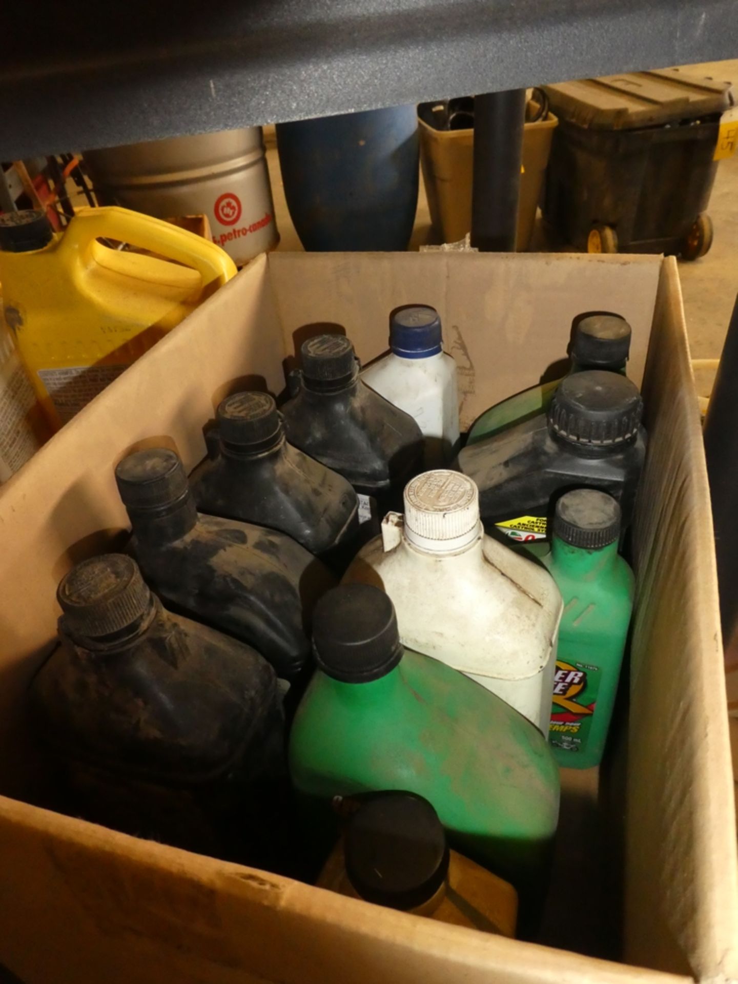 L/O ENGINE COOLANT, OILS, ETC - Image 4 of 4