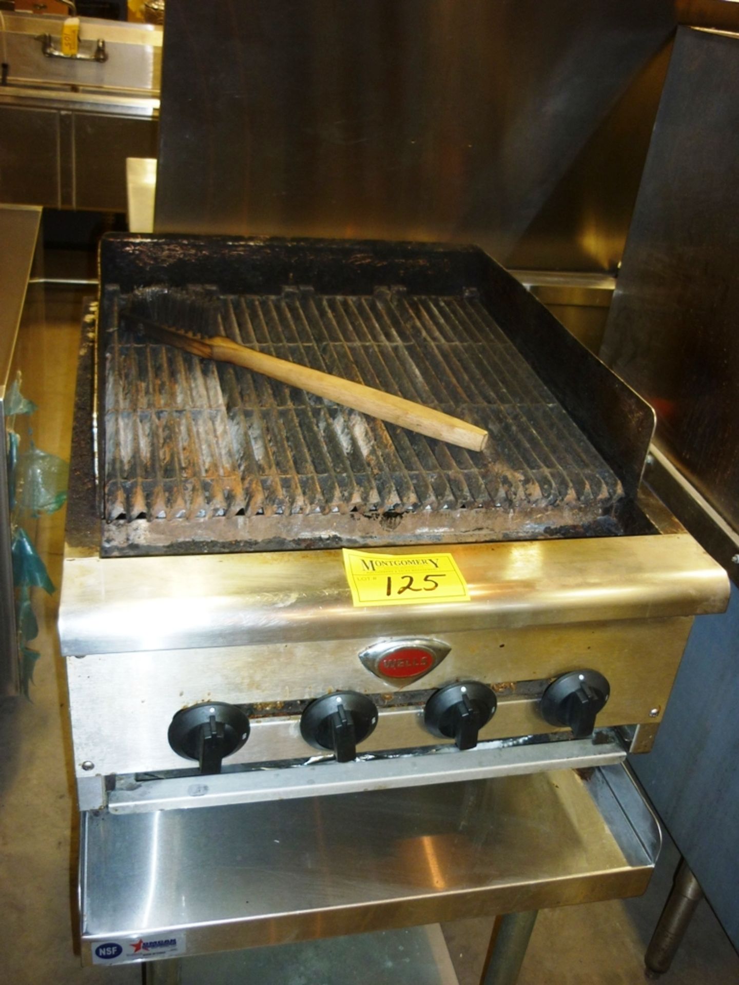 WELLS 24" NG CHARBROILER