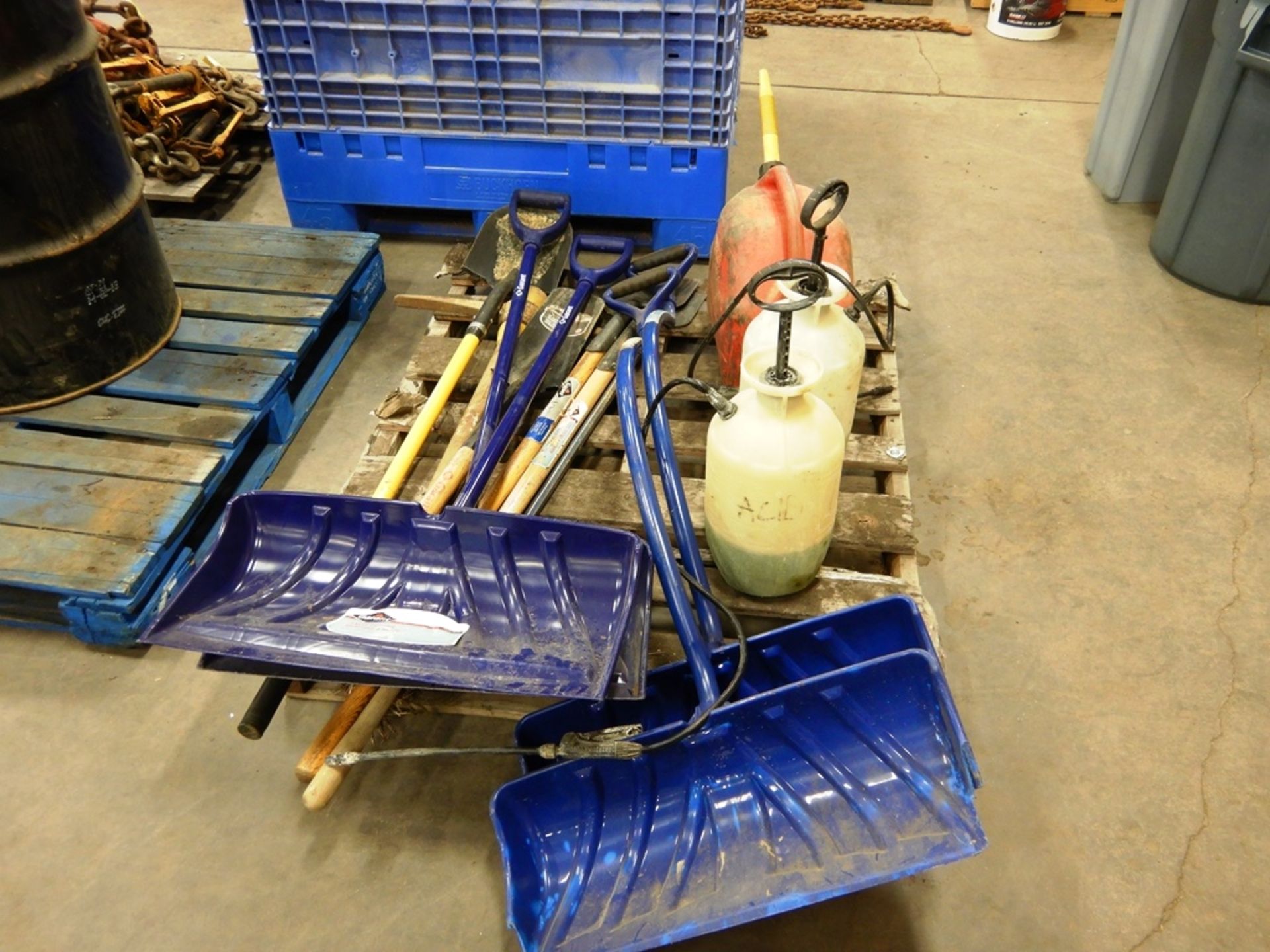 L/O SNOW SHOVELS, SHOVELS, PICK AXE, SCRAPERS, JERRY CANS, 2-SPRAYERS