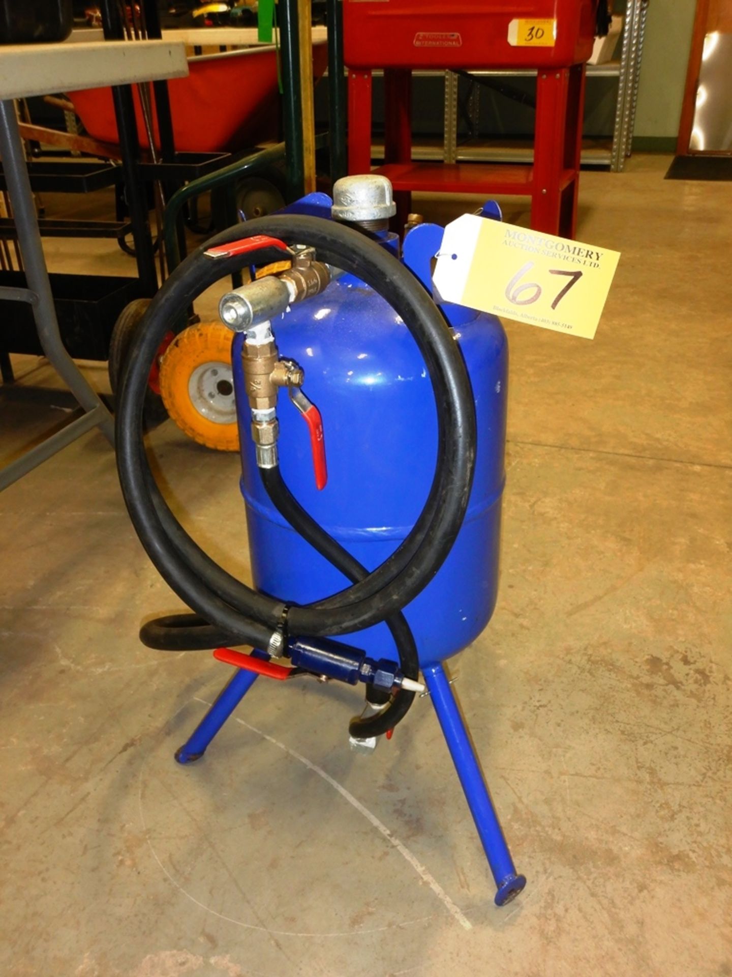 PF 5 GAL PRESSURE SANDBLASTER