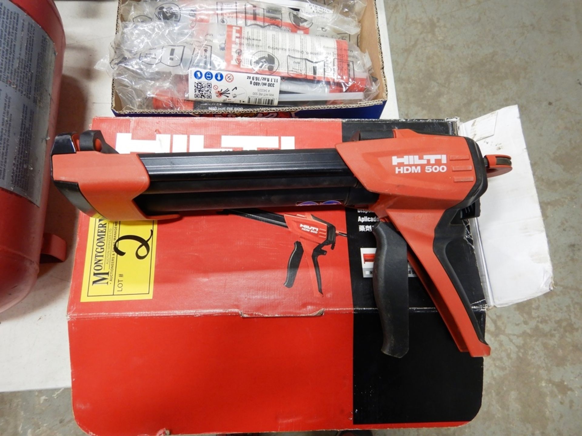 HILTI HDM 500 ADHESIVE DISPENSER GUN W/ H4 150 MIX PACKS