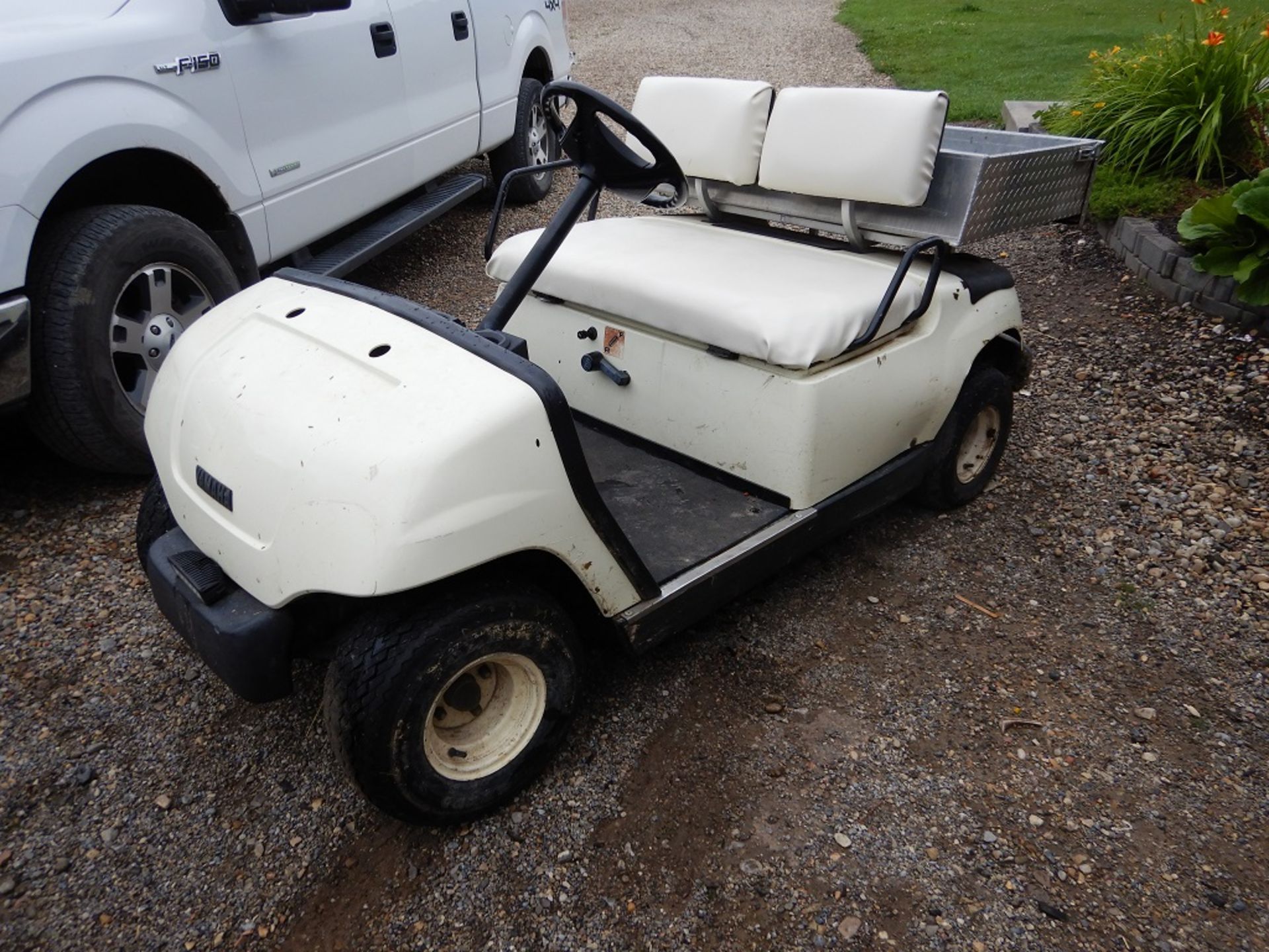 YAMAHA GAS GOLF CART