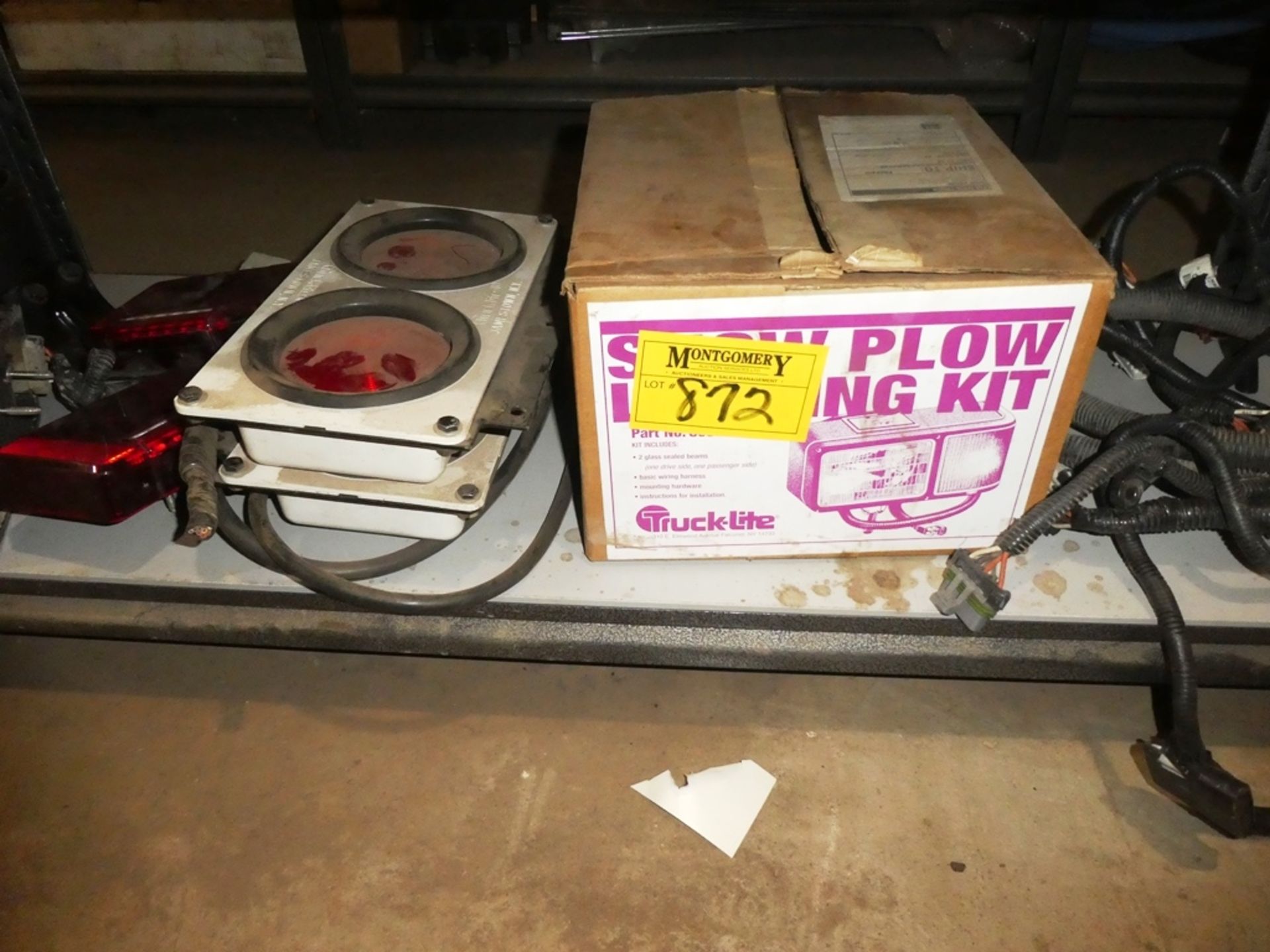 L/O SNOW PLOW LIGHTING KIT, ELECTRICAL HARNESSES, REPLACEMENT LIGHTS, ETC