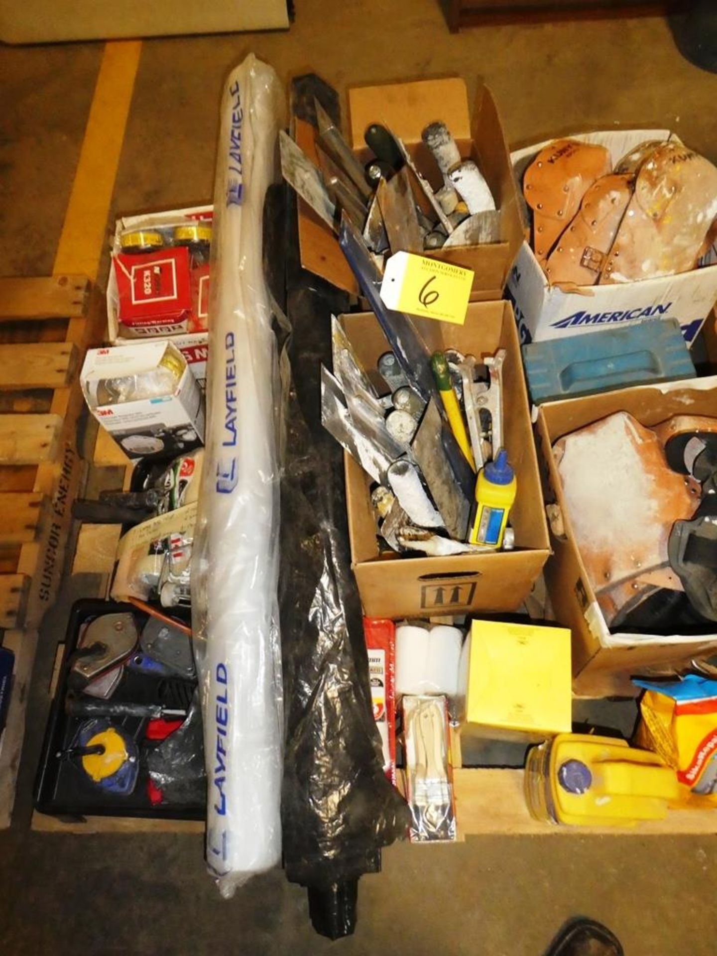 L/O PAINT SUPPLIES & EQUIPMENT, KNEE PADS, TROWELS, BREATHING MASKS & FILTERS, ETC - Image 2 of 2