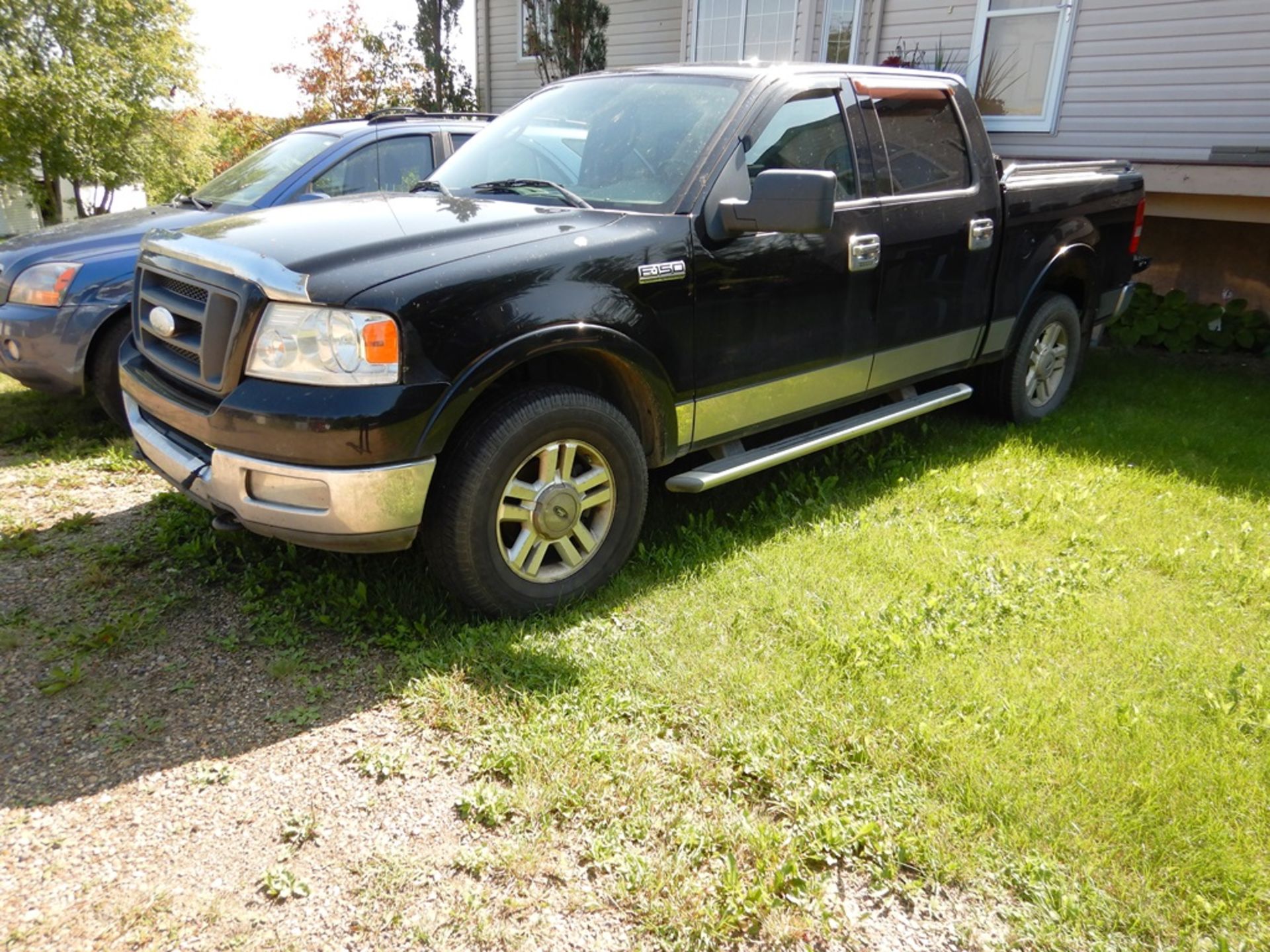 2004 Ford F150 XLT SUPER CREW SB 4WD TRUCK VIN: 1FTPW14504FA07719Engine: 5.4/330 V8A/T LEATHER W/ - Image 2 of 3